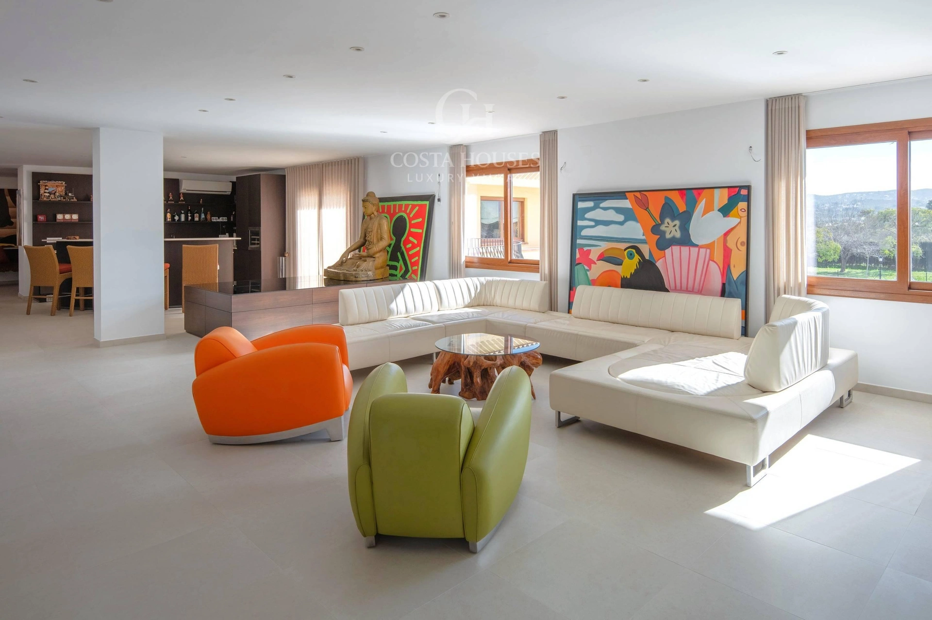2771VL_FINCASWISS - FINCA SWISS · EN JÁVEA, ELEGANCIA CONTEMPORÁNEA ENTRE EL MONTGÓ Y EL MAR