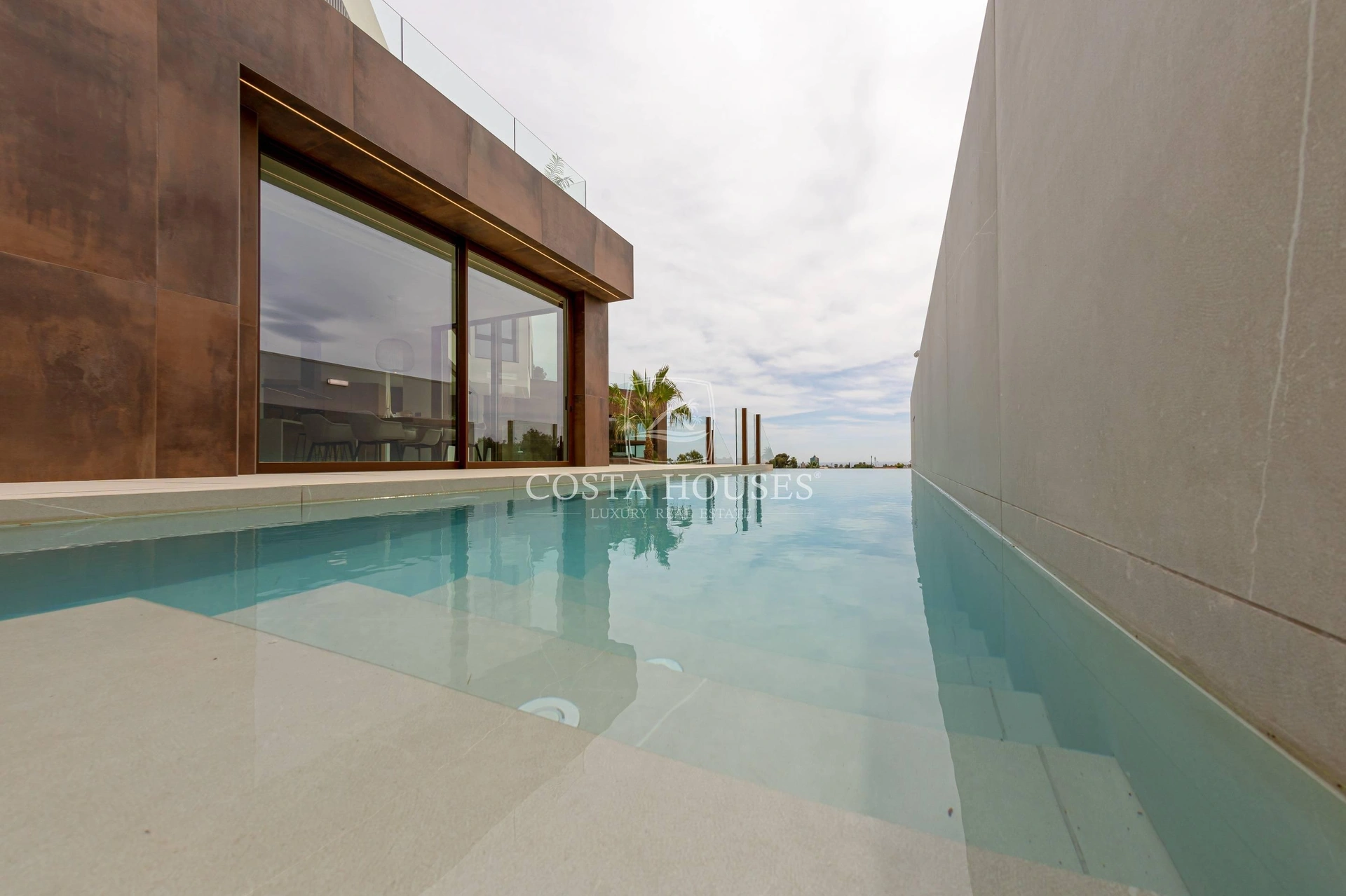 2521VL_ZEN - VILLA ZEN | IMPRESIONANTE VILLA EN VENTA EN BENIDORM CERCA DE GOLF AITANA, COSTA BLANCA