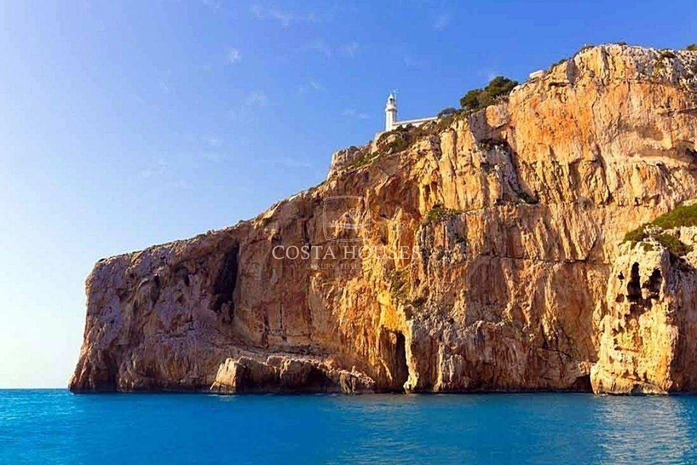2696VL_LUXUSOCEAN - VILLA LUXUS OCEAN · NUEVA CONSTRUCCION DE LUJO EN PRIMERA LÍNEA DEL MAR EN JÁVEA, COSTA BLANCA