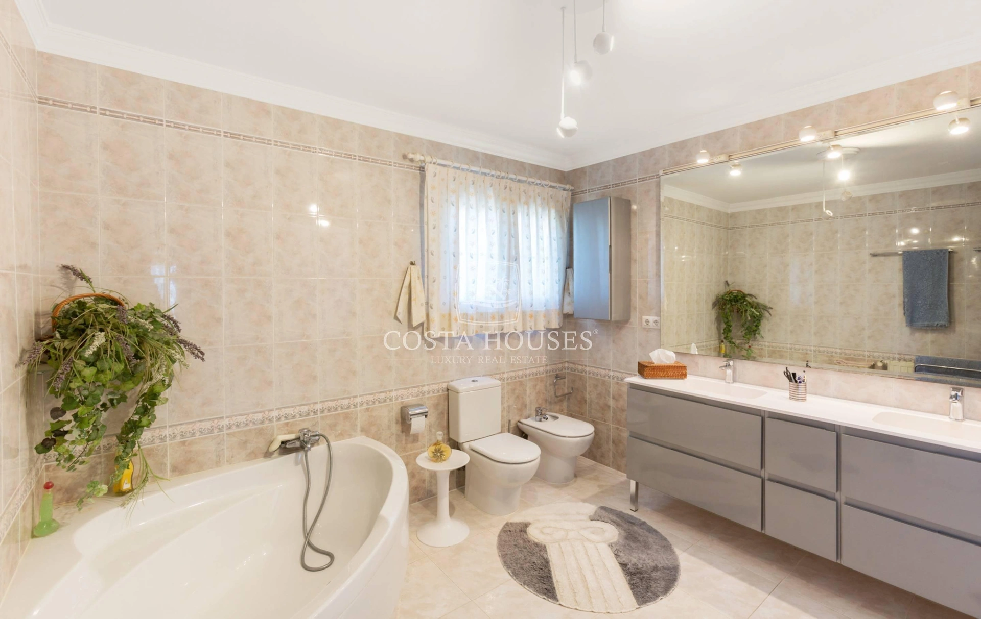2564VL_HORIZONTE - VILLA HORIZON - Finca de Lujo en Moraira: Exclusividad, Vistas al Mar y Piscina Privada