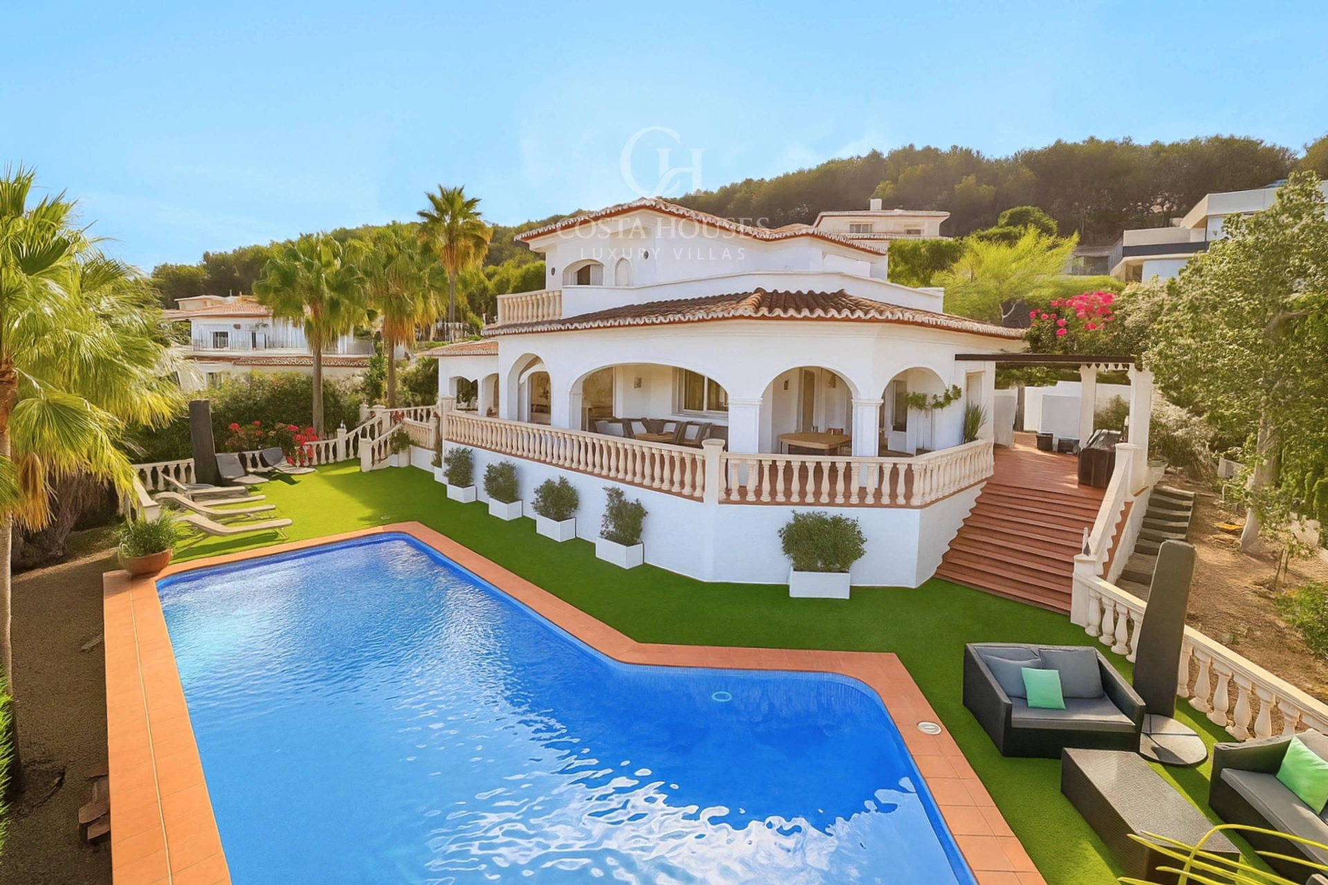 2782V_PIVER - VILLA PIVER · ELEGANCIA CONTEMPORÁNEA ENTRE EL MAR Y EL MONTGÓ – JÁVEA, COSTA BLANCA