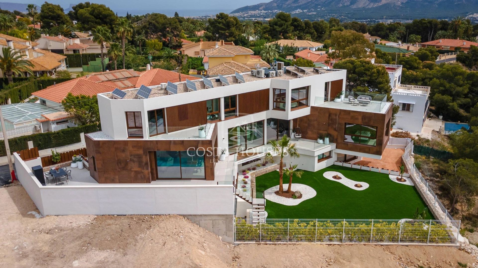 2521VL_ZEN - VILLA ZEN | IMPRESIONANTE VILLA EN VENTA EN BENIDORM CERCA DE GOLF AITANA, COSTA BLANCA