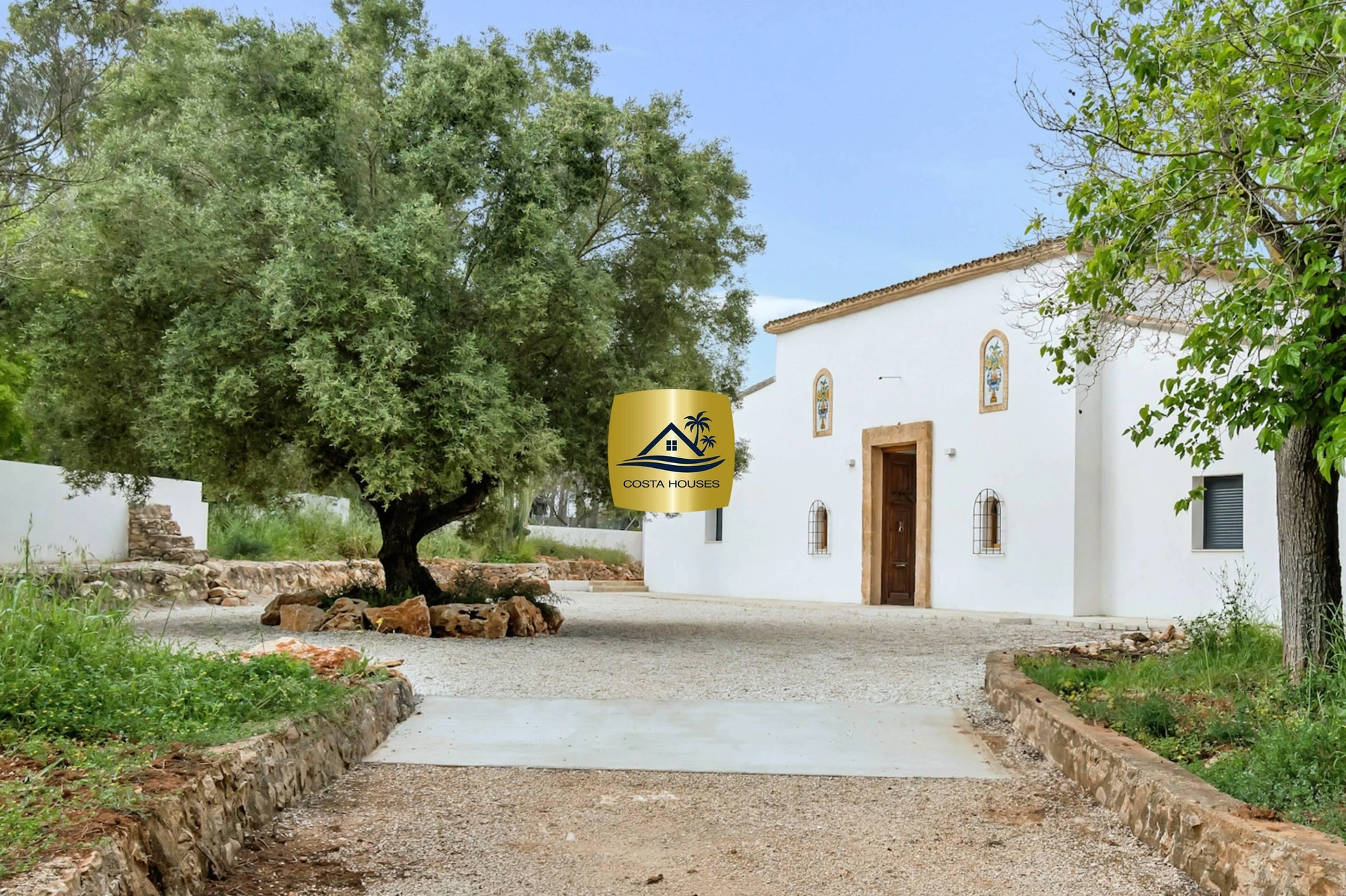 2677VL_HACIENDAJAVEA - HACIENDA JÁVEA · FINCA ANDALUZA CON GRAN PARCELA Y AMPLIAS POSIBILIDADES EN VENTA EN JÁVEA XÀBIA