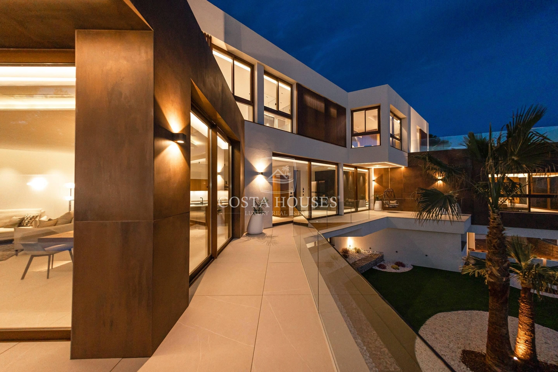 2521VL_ZEN - VILLA ZEN | IMPRESIONANTE VILLA EN VENTA EN BENIDORM CERCA DE GOLF AITANA, COSTA BLANCA