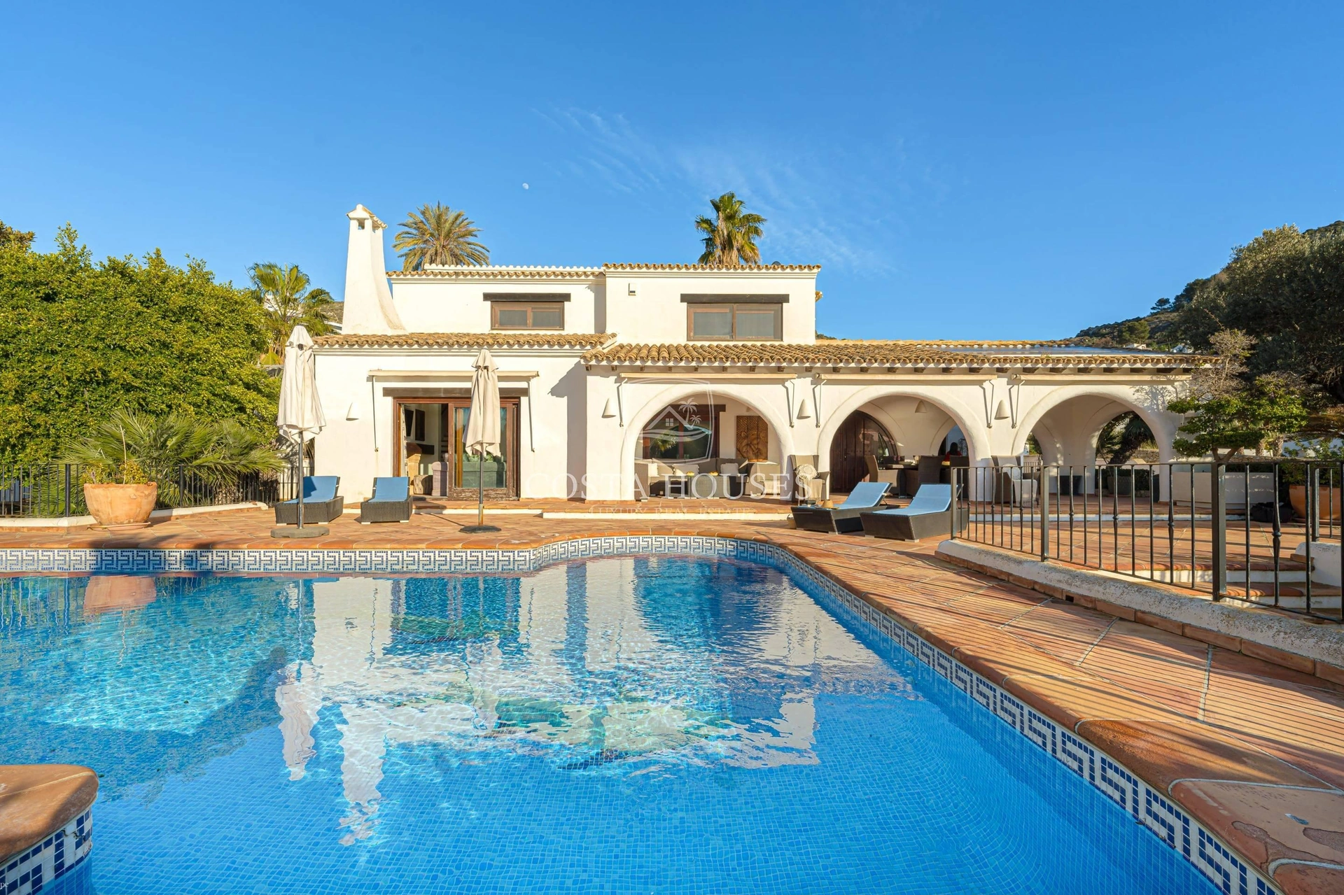 2636VL_IBIZASTYLE - VILLA IBIZA STYLE - UN REFUGIO MEDITERRÁNEO A SOLO 90 METROS DE LA PLAYA EL PORTET, MORAIRA