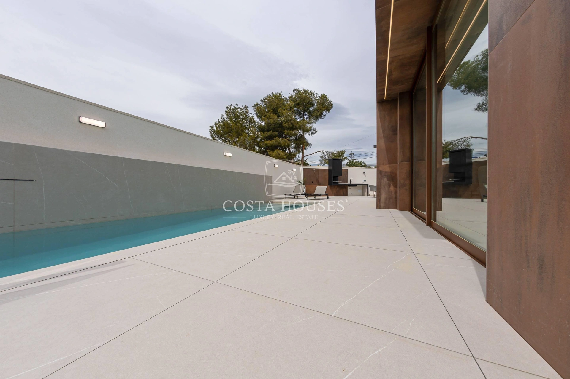 2521VL_ZEN - VILLA ZEN | IMPRESIONANTE VILLA EN VENTA EN BENIDORM CERCA DE GOLF AITANA, COSTA BLANCA