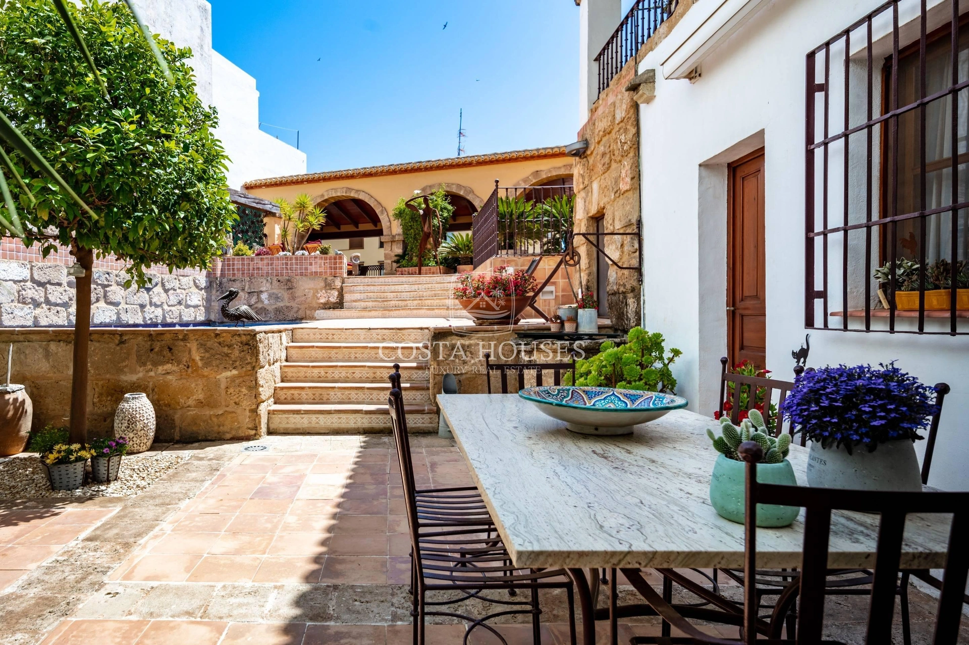 2396CL_RONDA - OPORTUNIDAD UNICA EN EL CASCO ANTIGUO DE JAVEA CON POSIBILIDAD DE USO HOTELERO