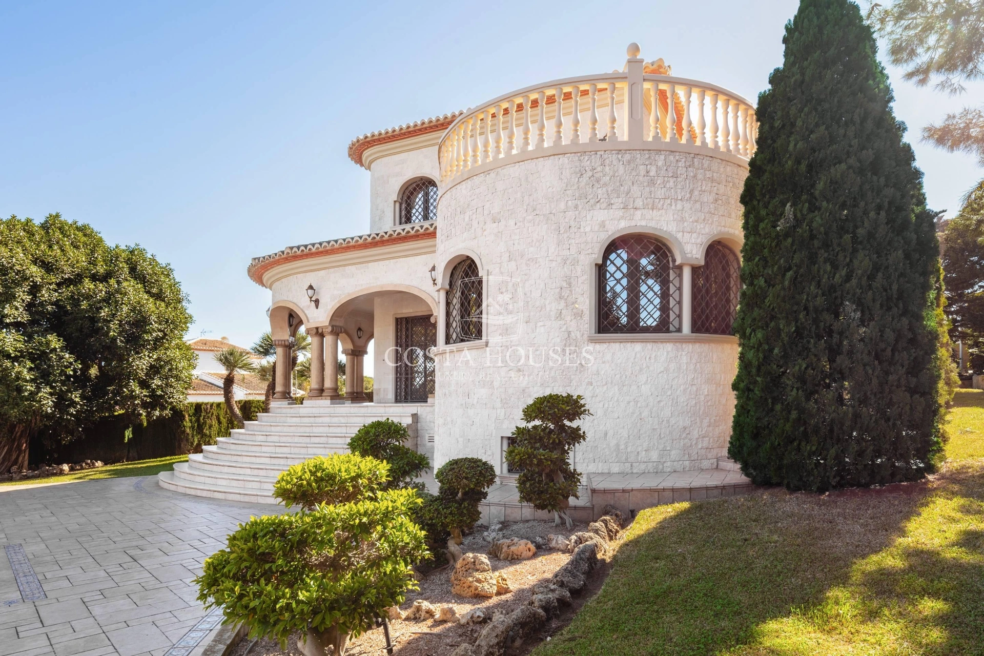 2653VL_ZARYA - VILLAS EXCLUSIVAS EN JÁVEA CON VISTAS AL MAR Y A 5 MINUTOS DE LA PLAYA DEL ARENAL
