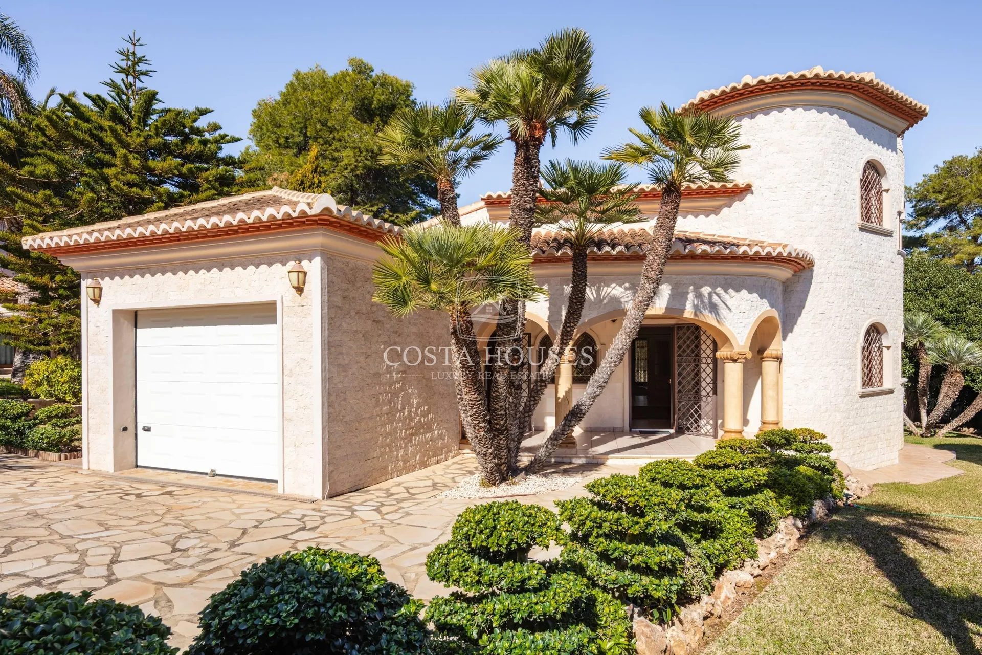 2653VL_ZARYA - VILLAS EXCLUSIVAS EN JÁVEA CON VISTAS AL MAR Y A 5 MINUTOS DE LA PLAYA DEL ARENAL