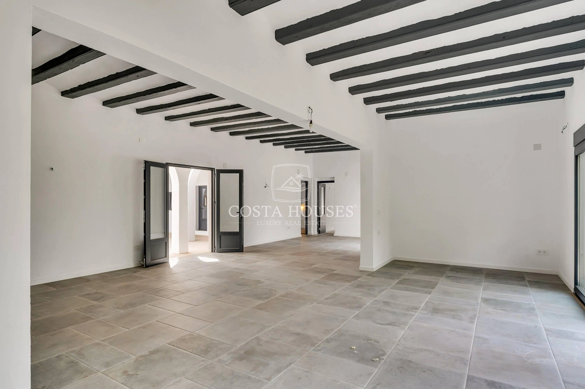 2677VL_HACIENDAJAVEA - HACIENDA JÁVEA · FINCA ANDALUZA CON GRAN PARCELA Y AMPLIAS POSIBILIDADES EN VENTA EN JÁVEA XÀBIA