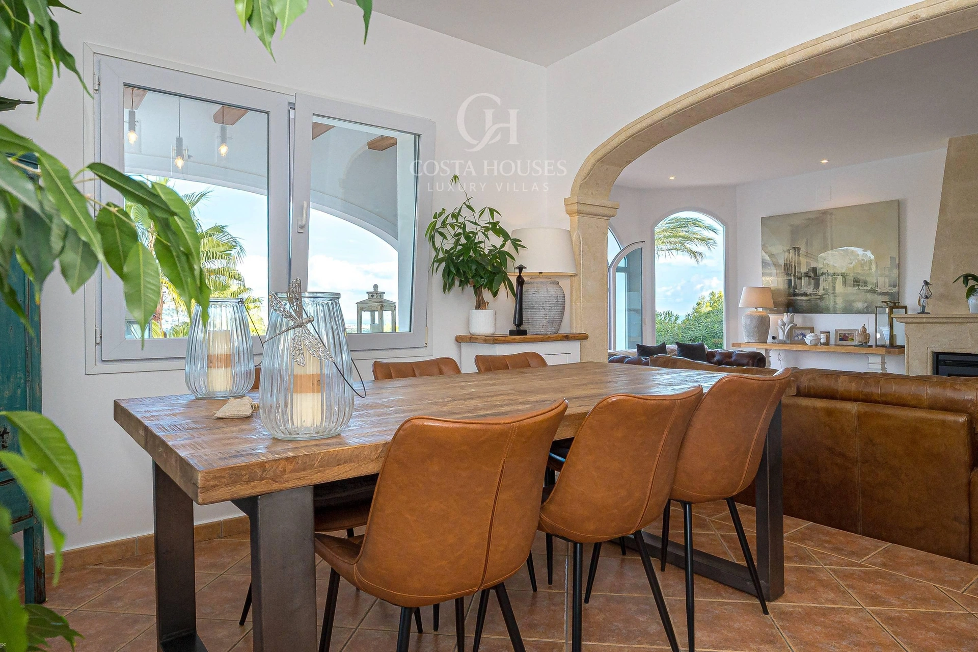 2782V_PIVER - VILLA PIVER · ELEGANCIA CONTEMPORÁNEA ENTRE EL MAR Y EL MONTGÓ – JÁVEA, COSTA BLANCA