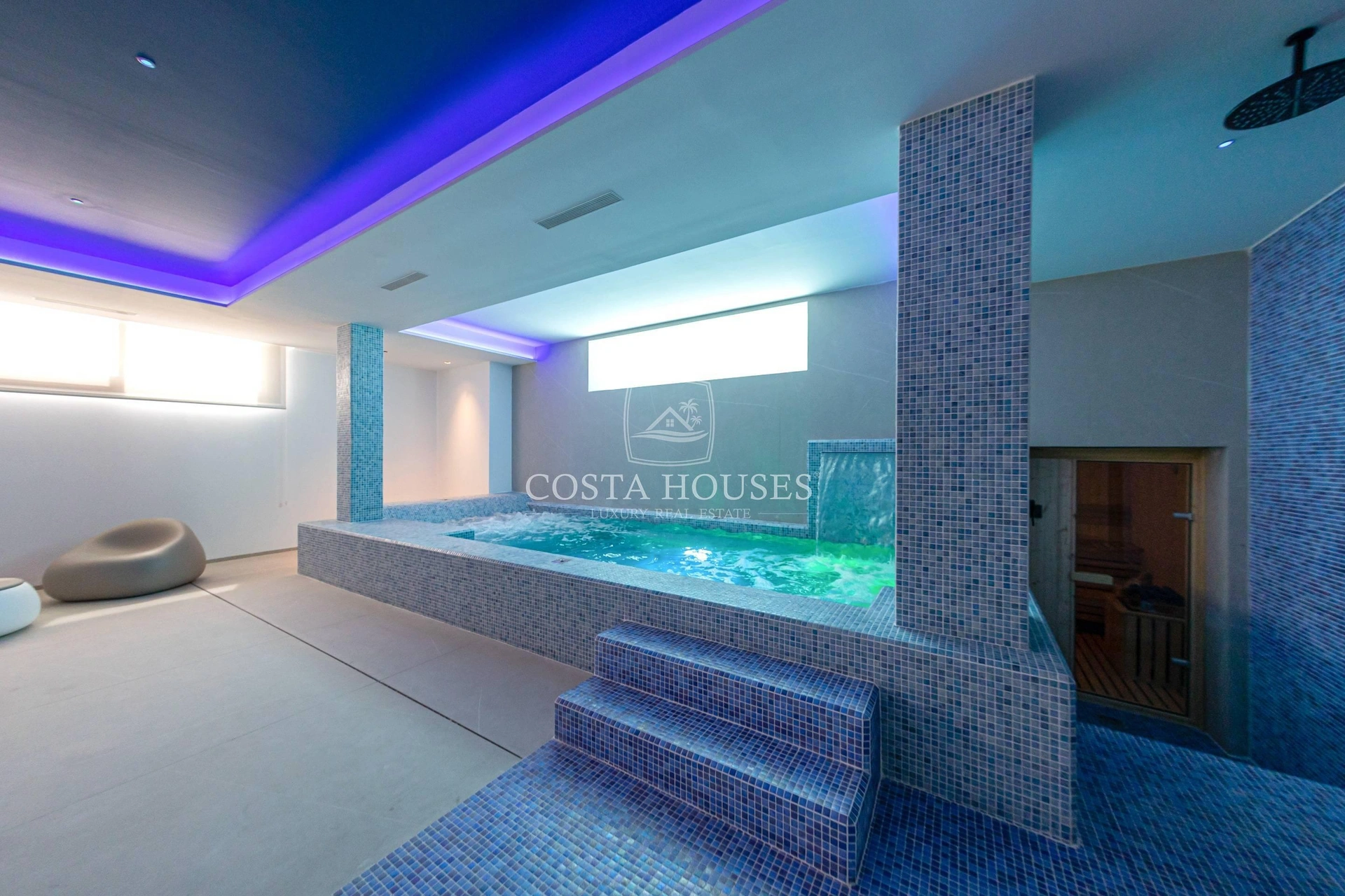 2521VL_ZEN - VILLA ZEN | IMPRESIONANTE VILLA EN VENTA EN BENIDORM CERCA DE GOLF AITANA, COSTA BLANCA