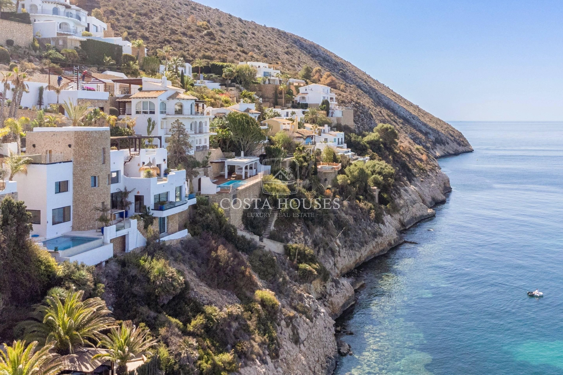 2556VL_LATORRE - Venta IBIZA VILLA DE LUJO PRIMERA LINEA EN MORAIRA, Alicante | ACCESO PRIVADO AL MAR
