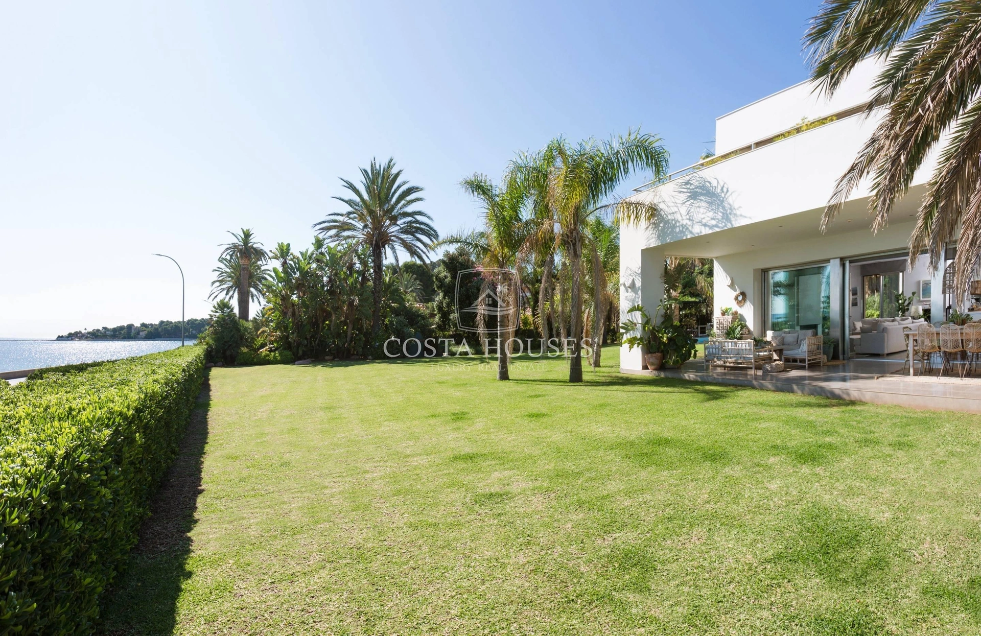 2418VL_SIRENA - ❶ VILLA SIRENA - En venta LUJOSO CHALET FRENTE AL MAR EN Denia, Costa Blanca España