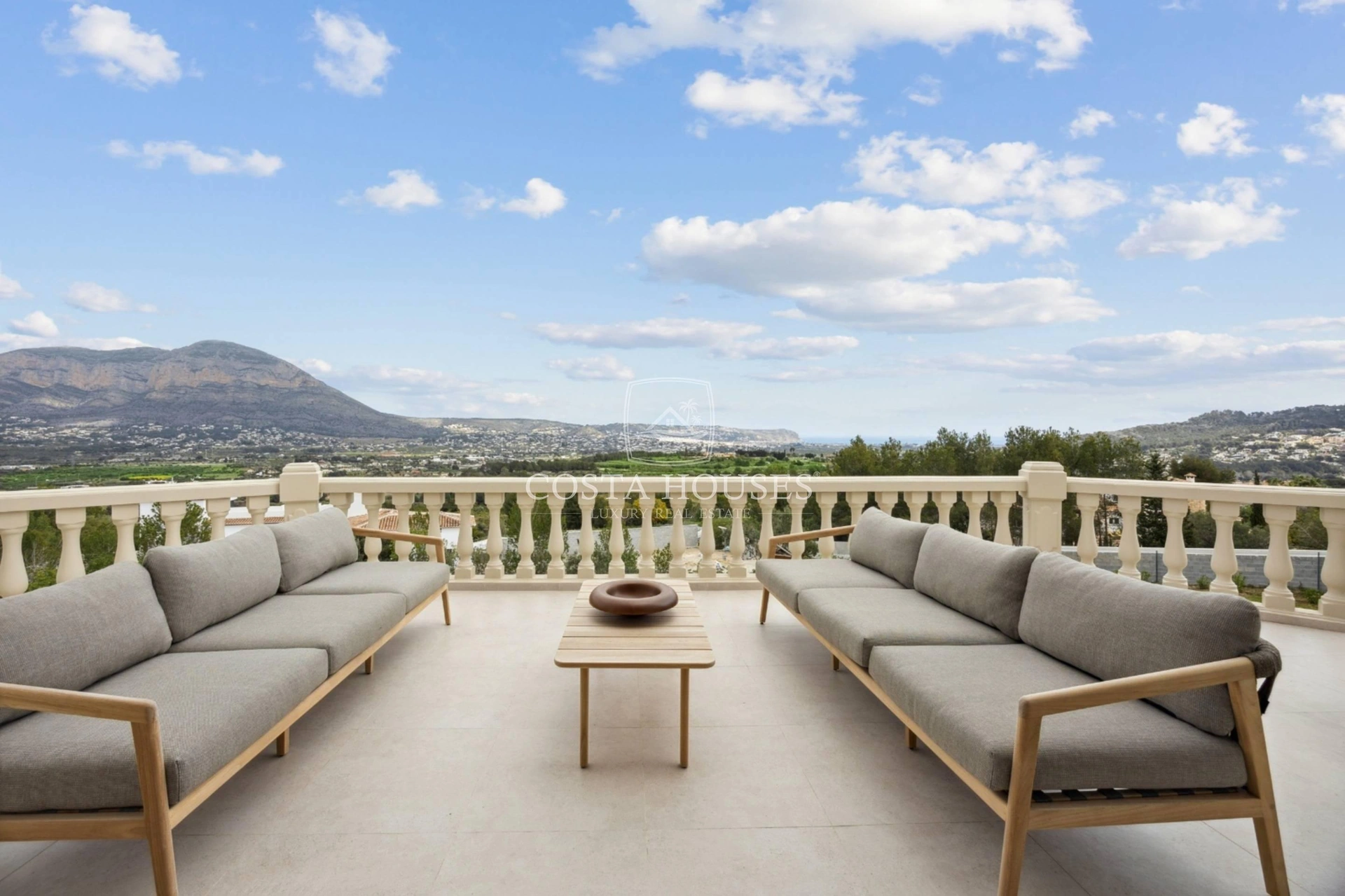 2672VL_COTTAGE - COTTAGE · FINCA MEDITERRÁNEA DE LUJO EN VENTA EN JÁVEA CON VISTAS AL MAR Y AL MONTGÓ