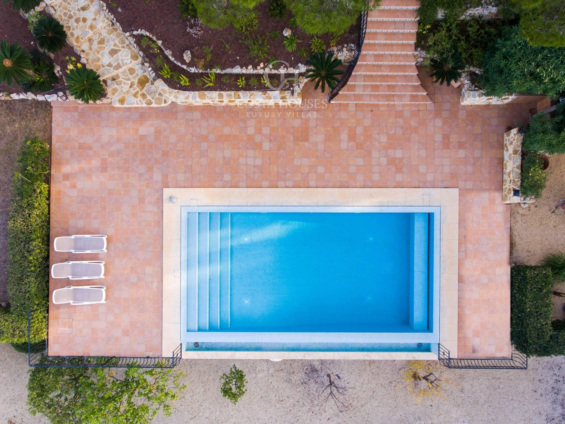2719VL_MILAN - VILLA MILAN · RESIDENCIA DE LUJO CON VISTAS PANORÁMICAS AL MAR EN JÁVEA, ALICANTE