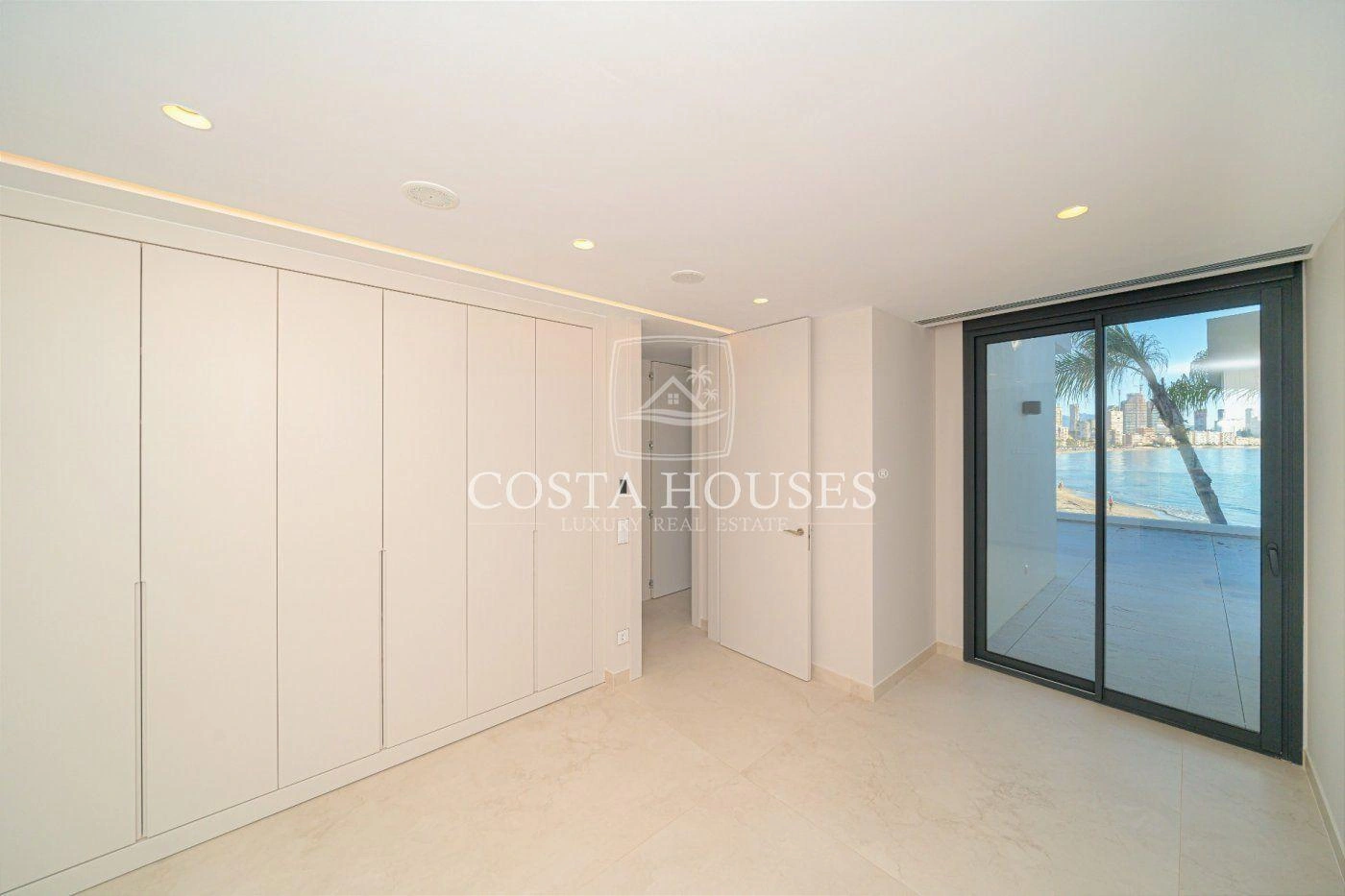 2331AL_GOLDENBAY - Venta APARTAMENTO DE LUJO EN 1a LINEA PLAYA FRENTE MAR EN BENIDORM | PISCINA INFINITY PRIVADA