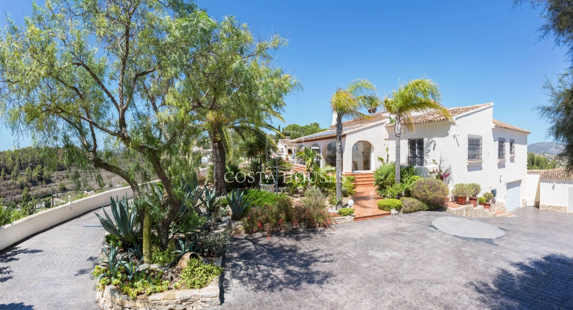 2564VL_HORIZONTE - VILLA HORIZON - Finca de Lujo en Moraira: Exclusividad, Vistas al Mar y Piscina Privada