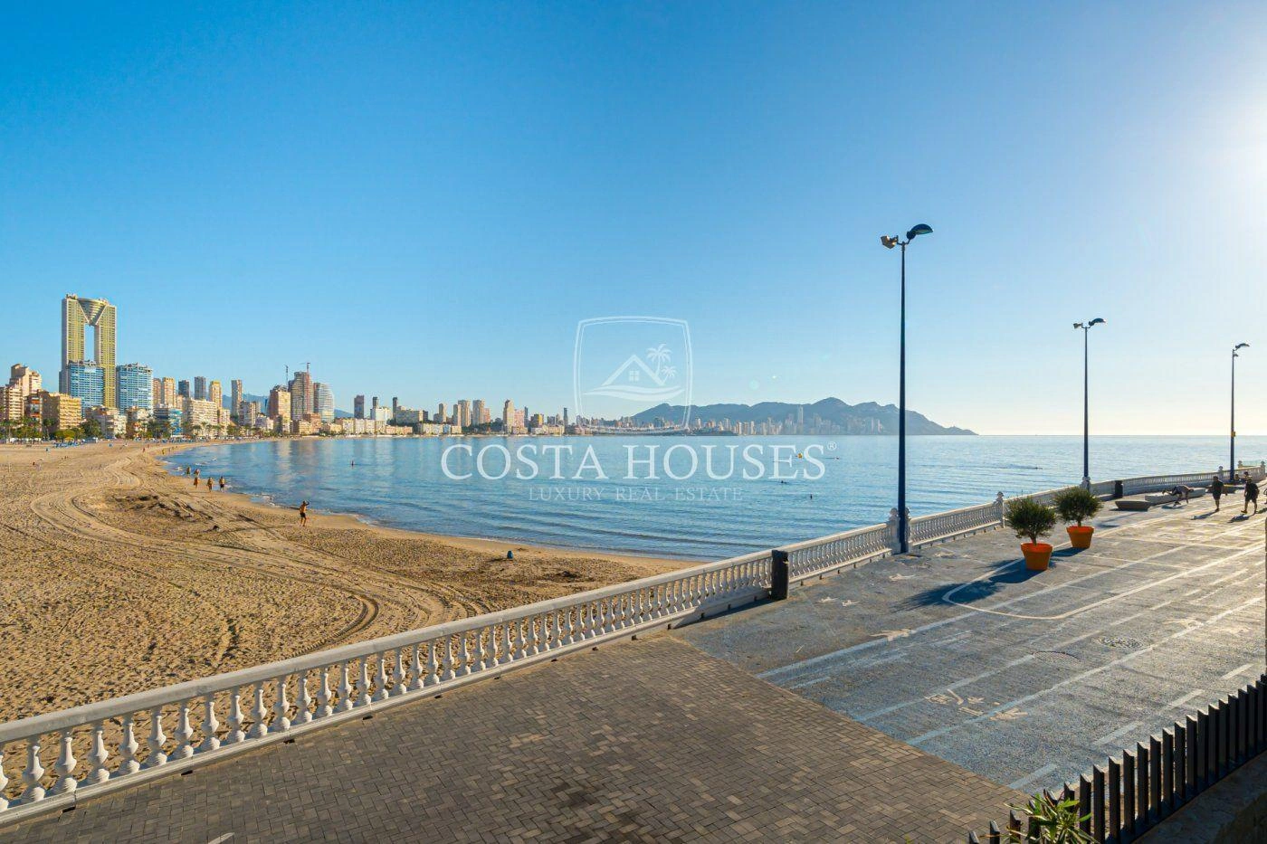 2331AL_GOLDENBAY - Venta APARTAMENTO DE LUJO EN 1a LINEA PLAYA FRENTE MAR EN BENIDORM | PISCINA INFINITY PRIVADA