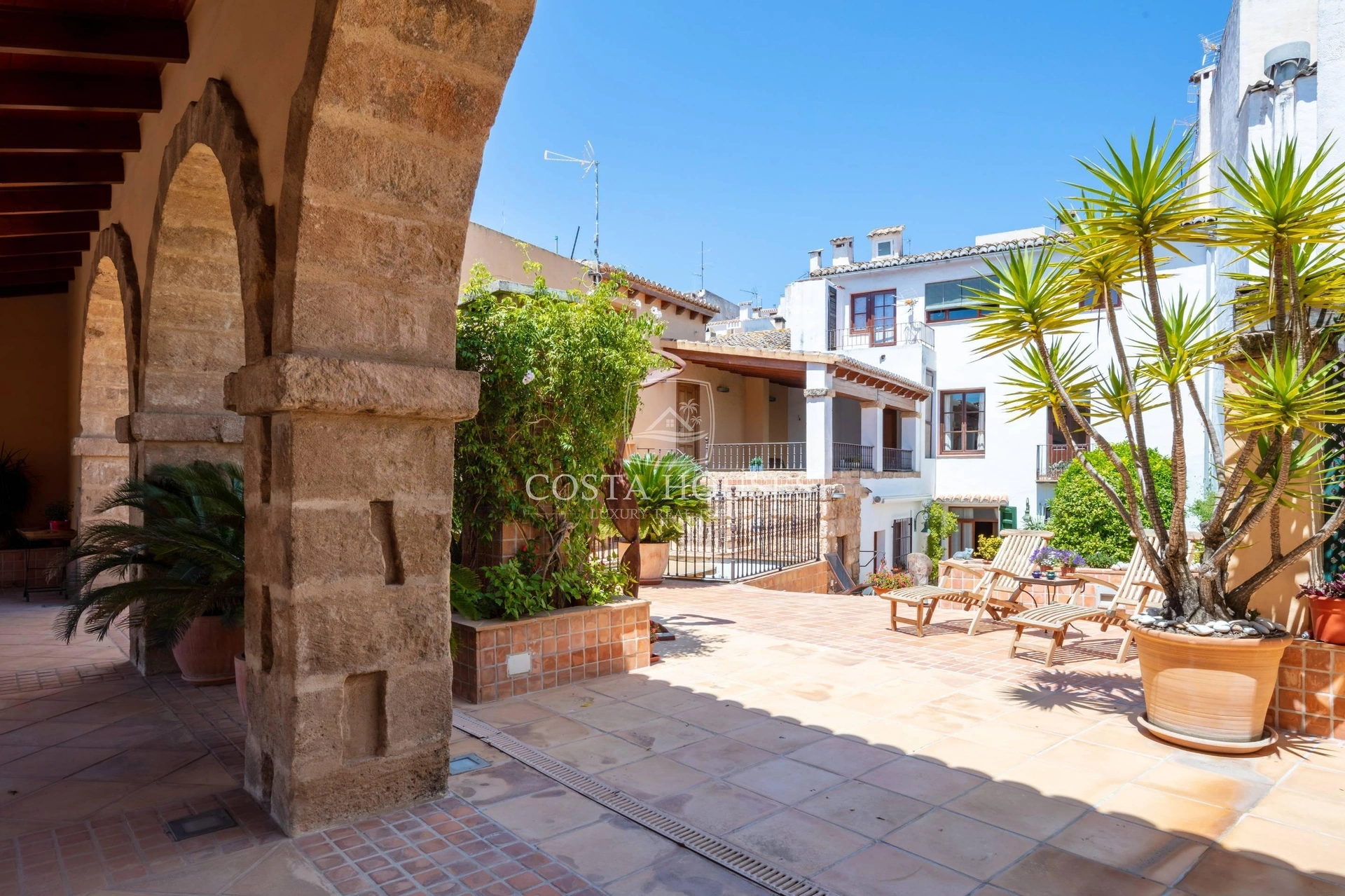 2396CL_RONDA - OPORTUNIDAD UNICA EN EL CASCO ANTIGUO DE JAVEA CON POSIBILIDAD DE USO HOTELERO
