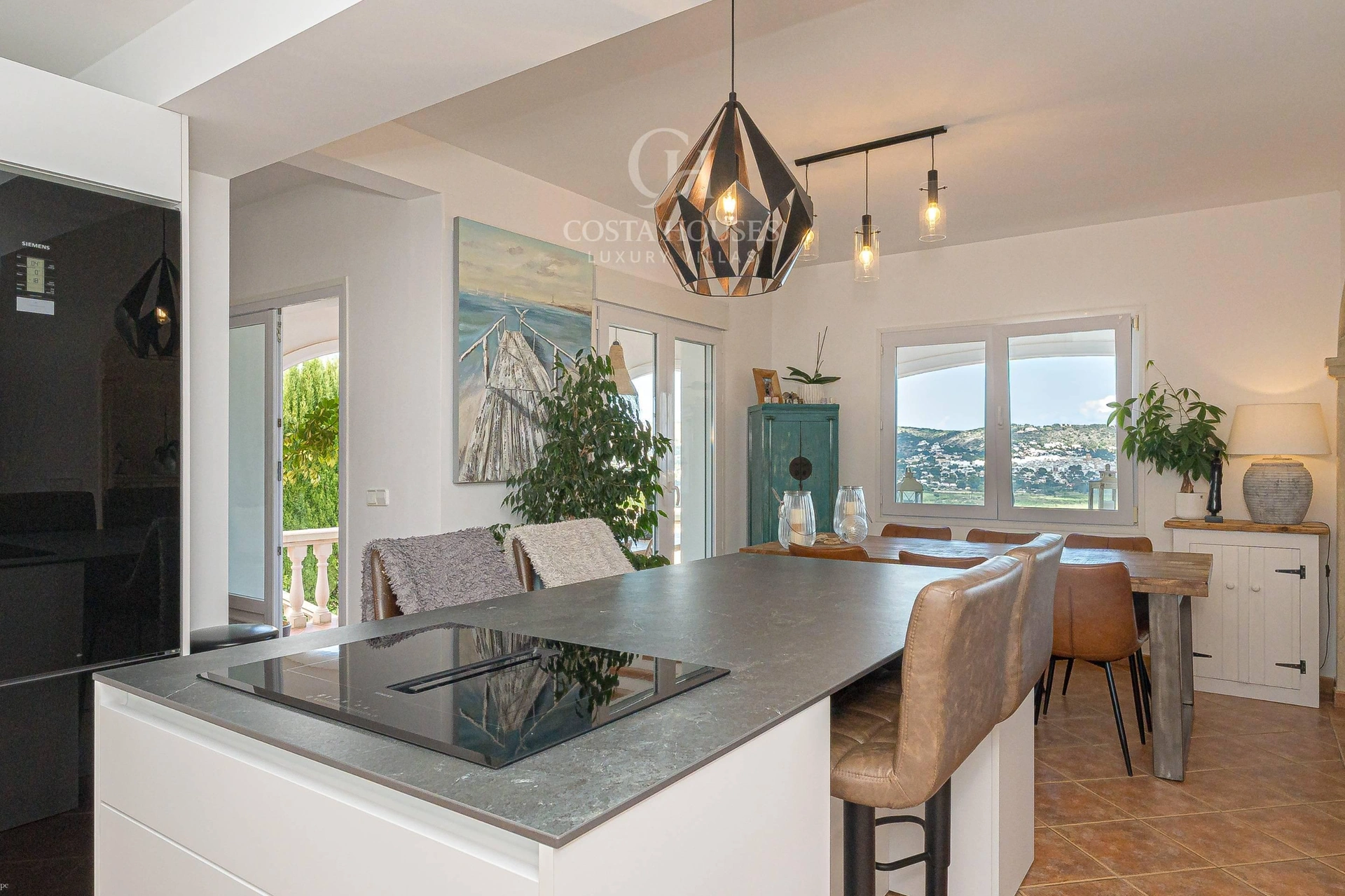 2782V_PIVER - VILLA PIVER · ELEGANCIA CONTEMPORÁNEA ENTRE EL MAR Y EL MONTGÓ – JÁVEA, COSTA BLANCA
