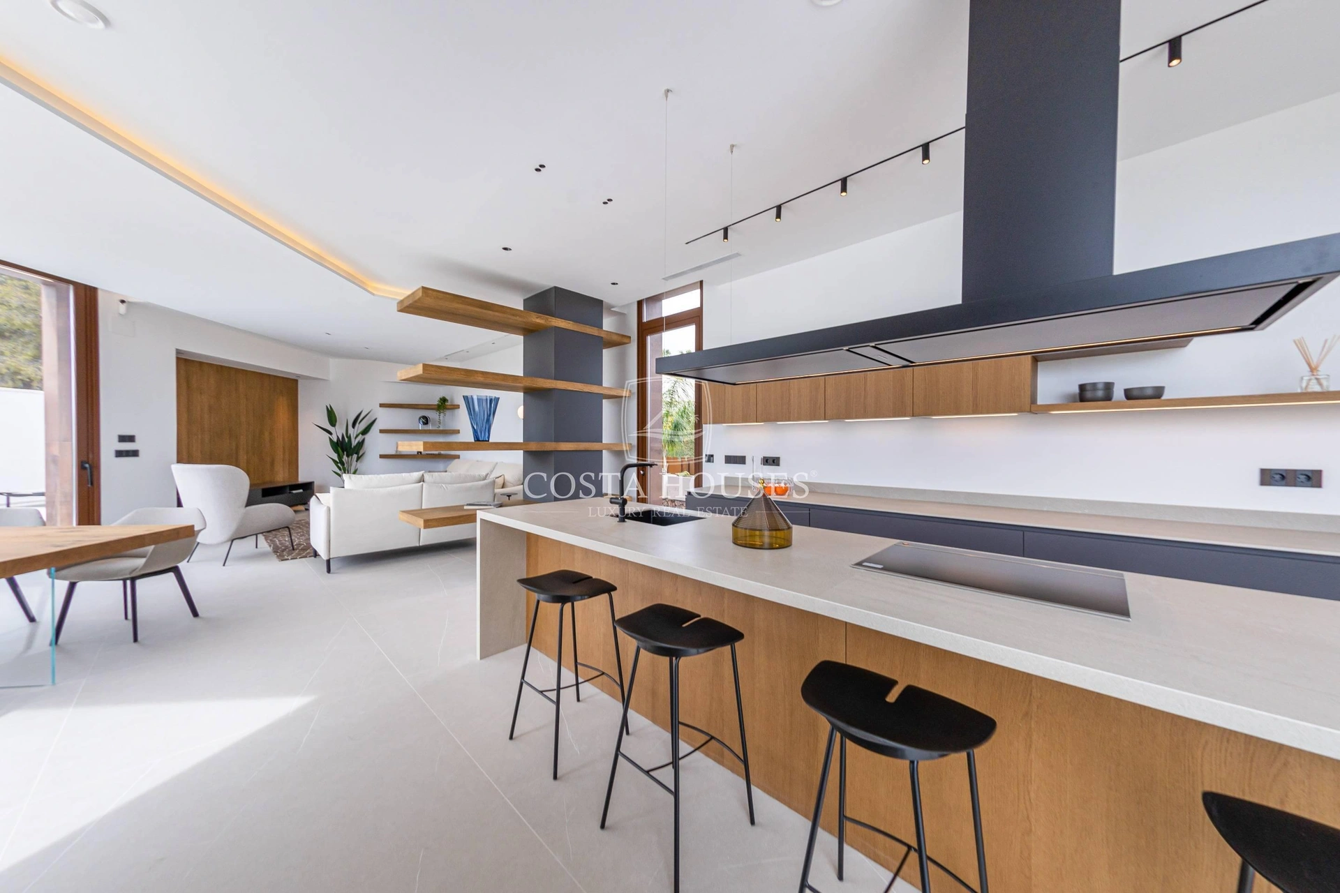 2521VL_ZEN - VILLA ZEN | IMPRESIONANTE VILLA EN VENTA EN BENIDORM CERCA DE GOLF AITANA, COSTA BLANCA