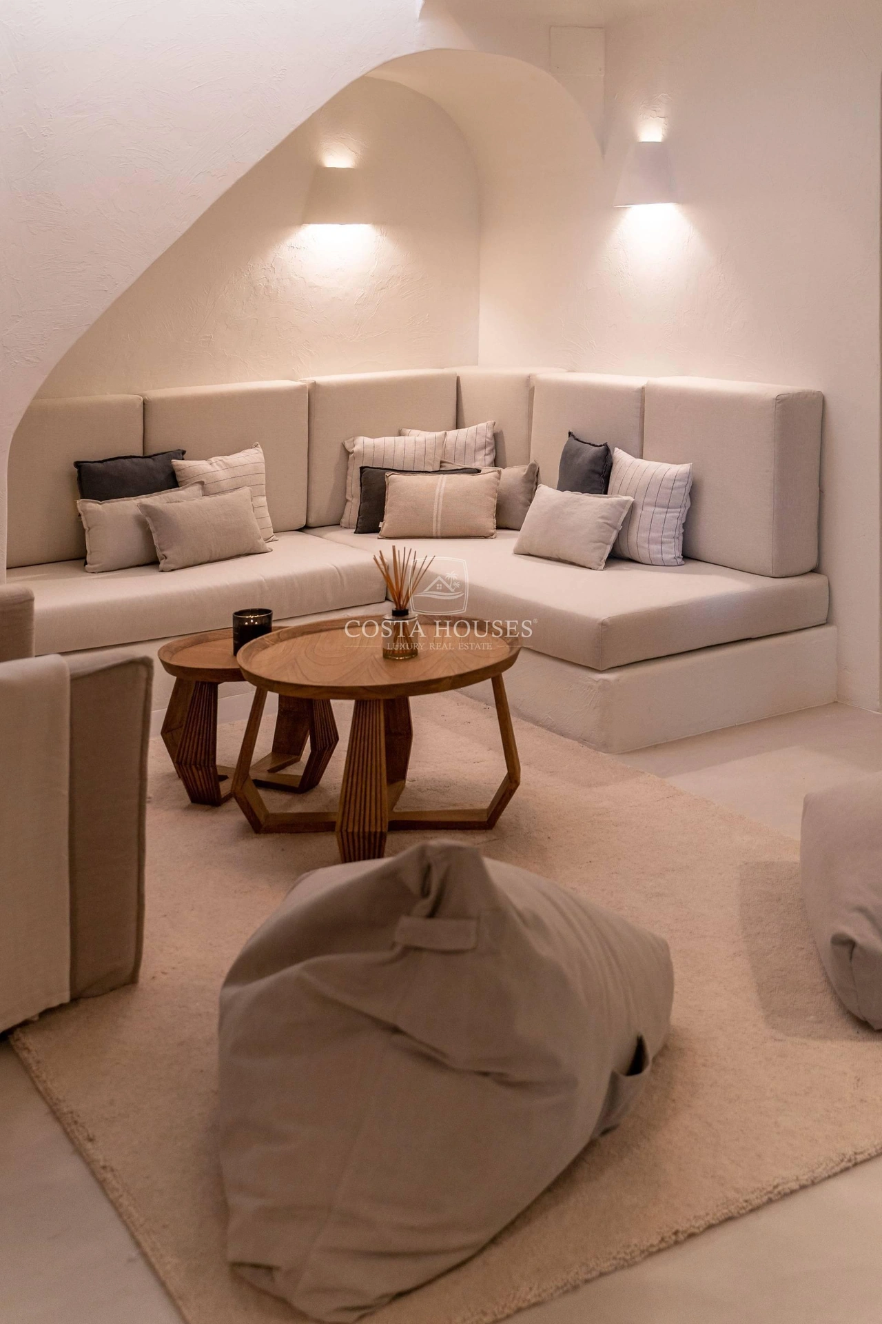 2512VL_VILLASOL - Exclusivas Villas de Lujo Ibiza Style frente al Mar · PORTET, Moraira | 4 dorm · Luxury LifeStyle
