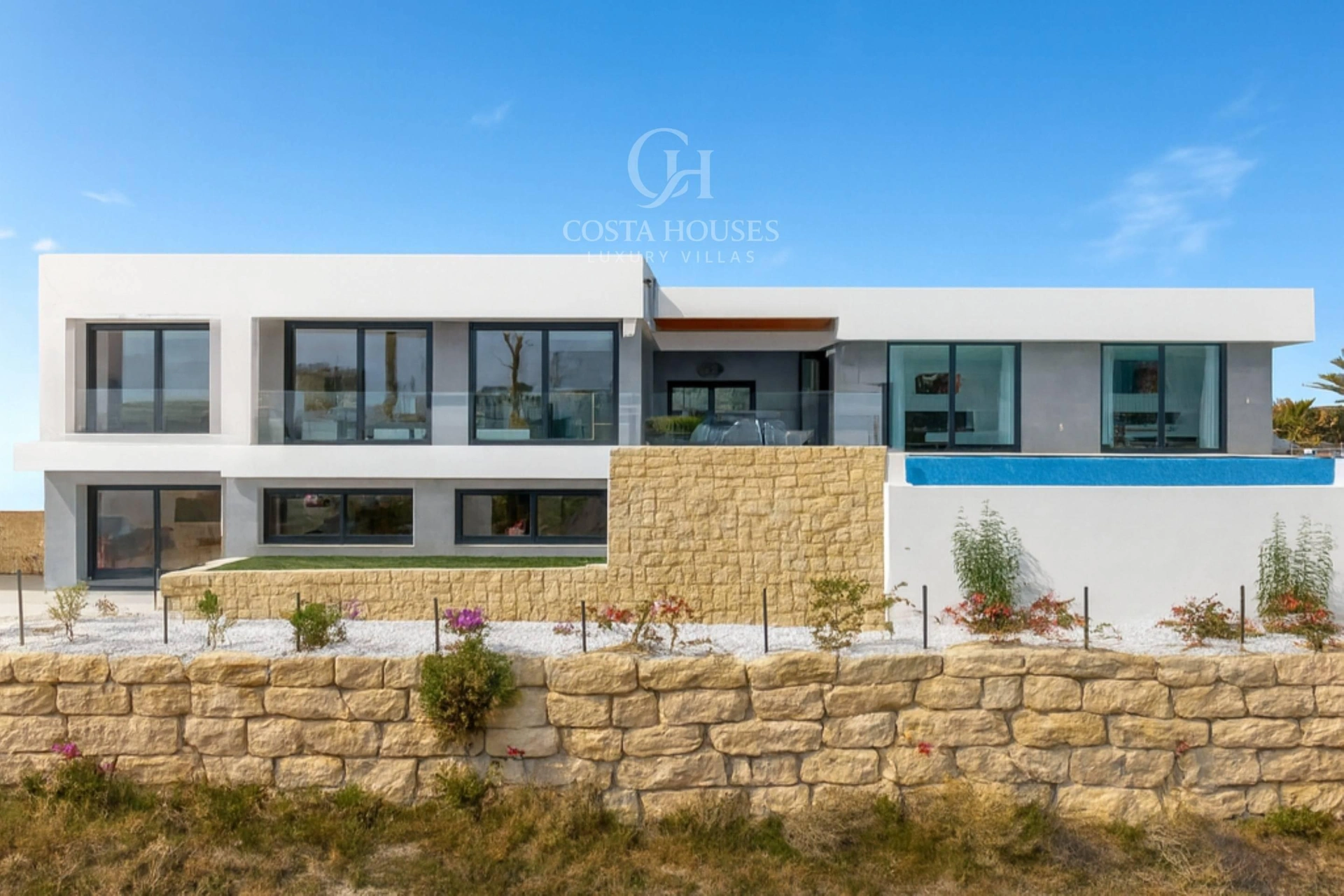 2768V_SKYLINE - VILLA SKYLINE · LUJO MEDITERRANEO EN FINESTRAT CON VISTAS AL MAR Y A BENIDORM