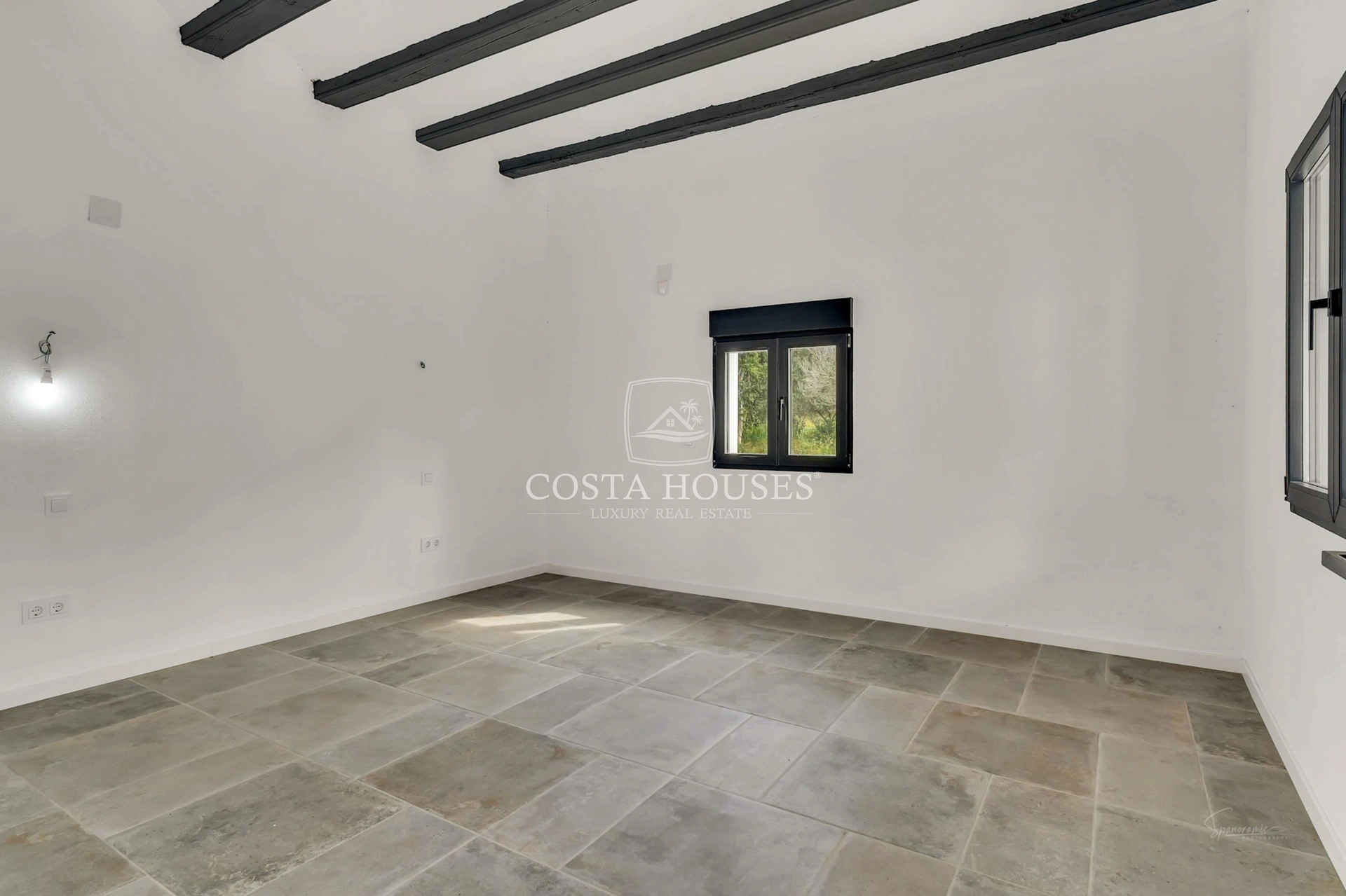 2677VL_HACIENDAJAVEA - HACIENDA JÁVEA · FINCA ANDALUZA CON GRAN PARCELA Y AMPLIAS POSIBILIDADES EN VENTA EN JÁVEA XÀBIA