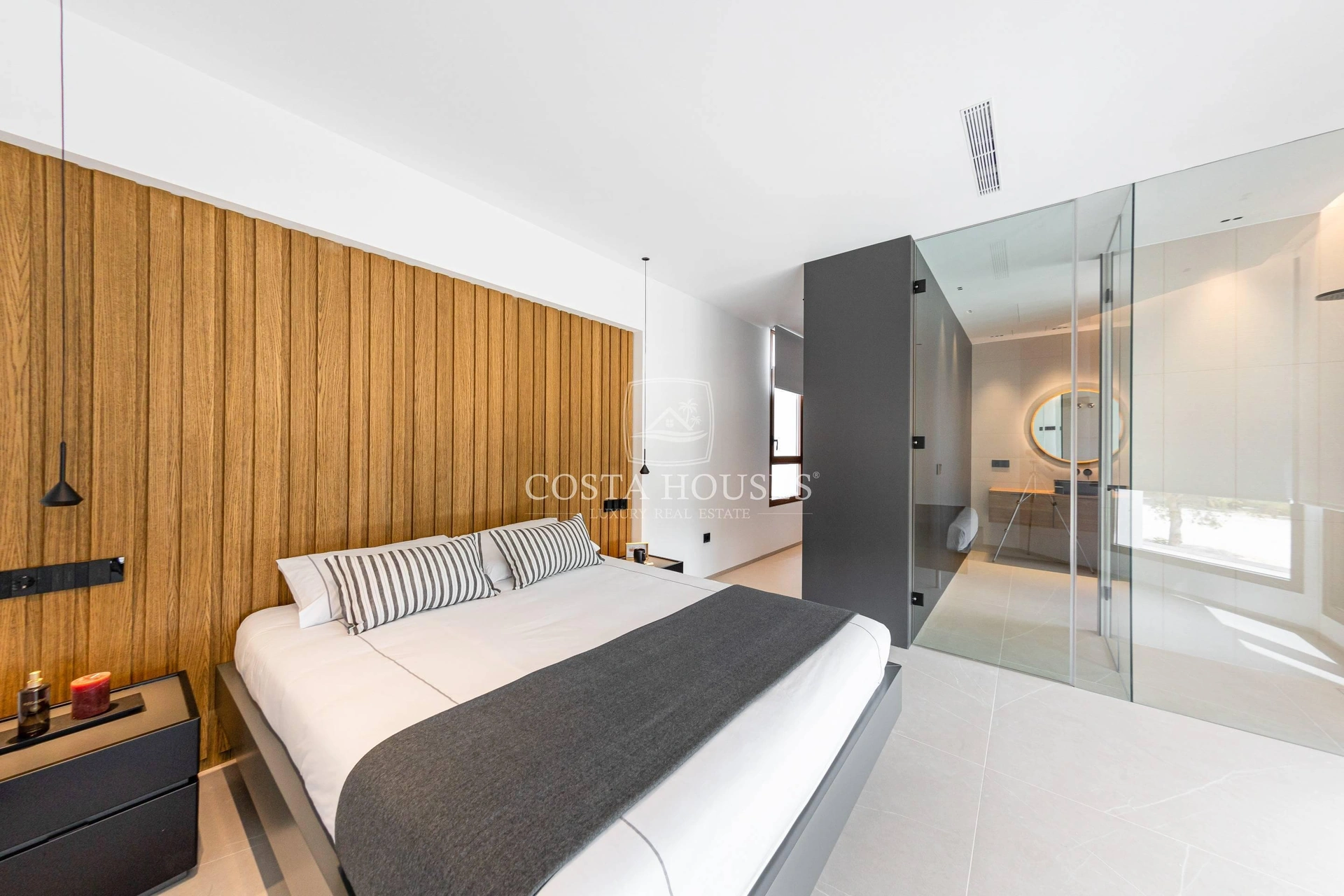 2521VL_ZEN - VILLA ZEN | IMPRESIONANTE VILLA EN VENTA EN BENIDORM CERCA DE GOLF AITANA, COSTA BLANCA