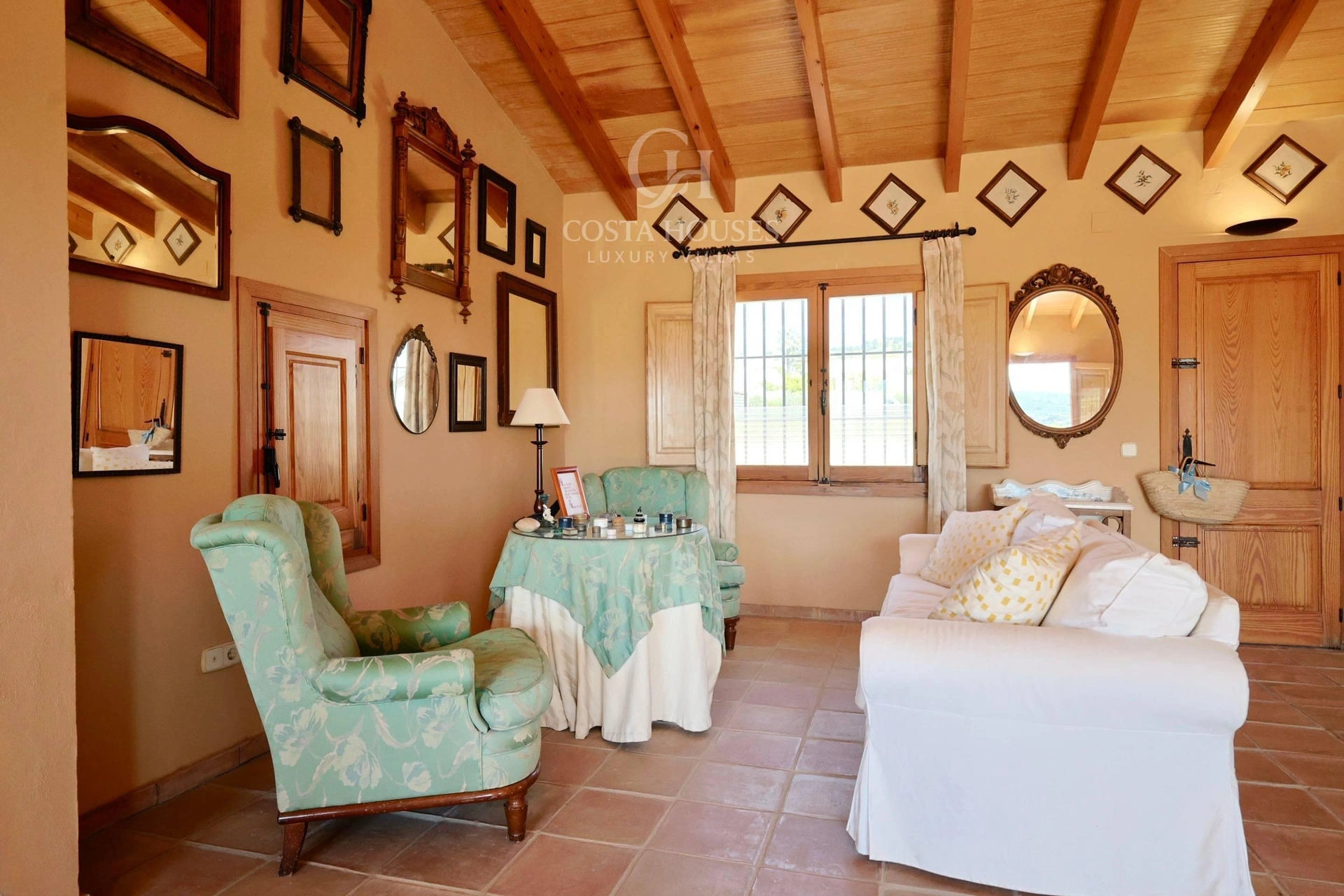 2724VL_SENIOLES - FINCA MEDITERRANEA EN SENIOLES, JAVEA · AUTENTICIDAD Y ENCANTO RUSTICO