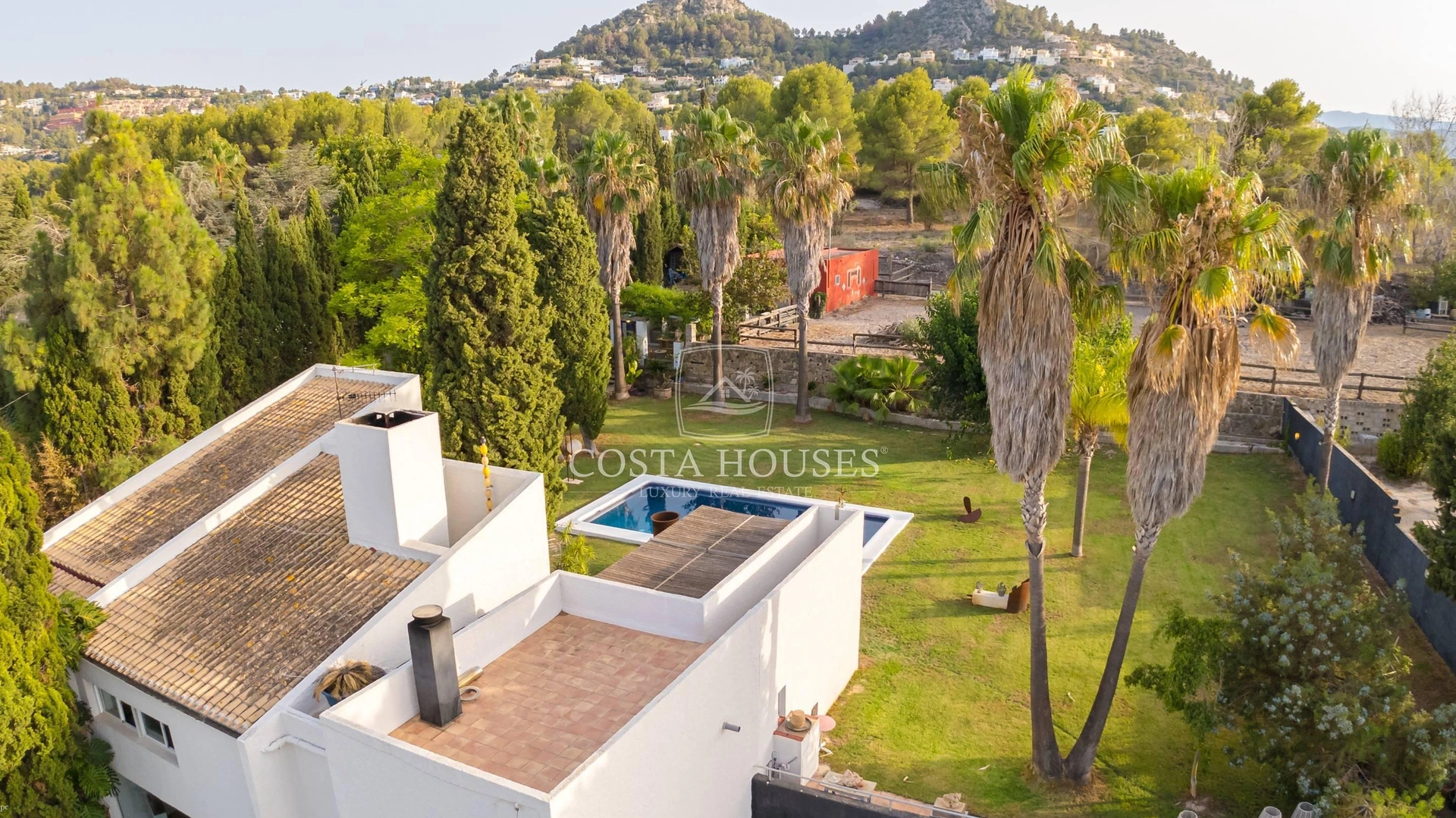 2559VL_ARTHOUSE - Art HouSe | Lujosa Finca Moderna con Establo Ecuestre en LA SELLA Golf, Denia Alicante
