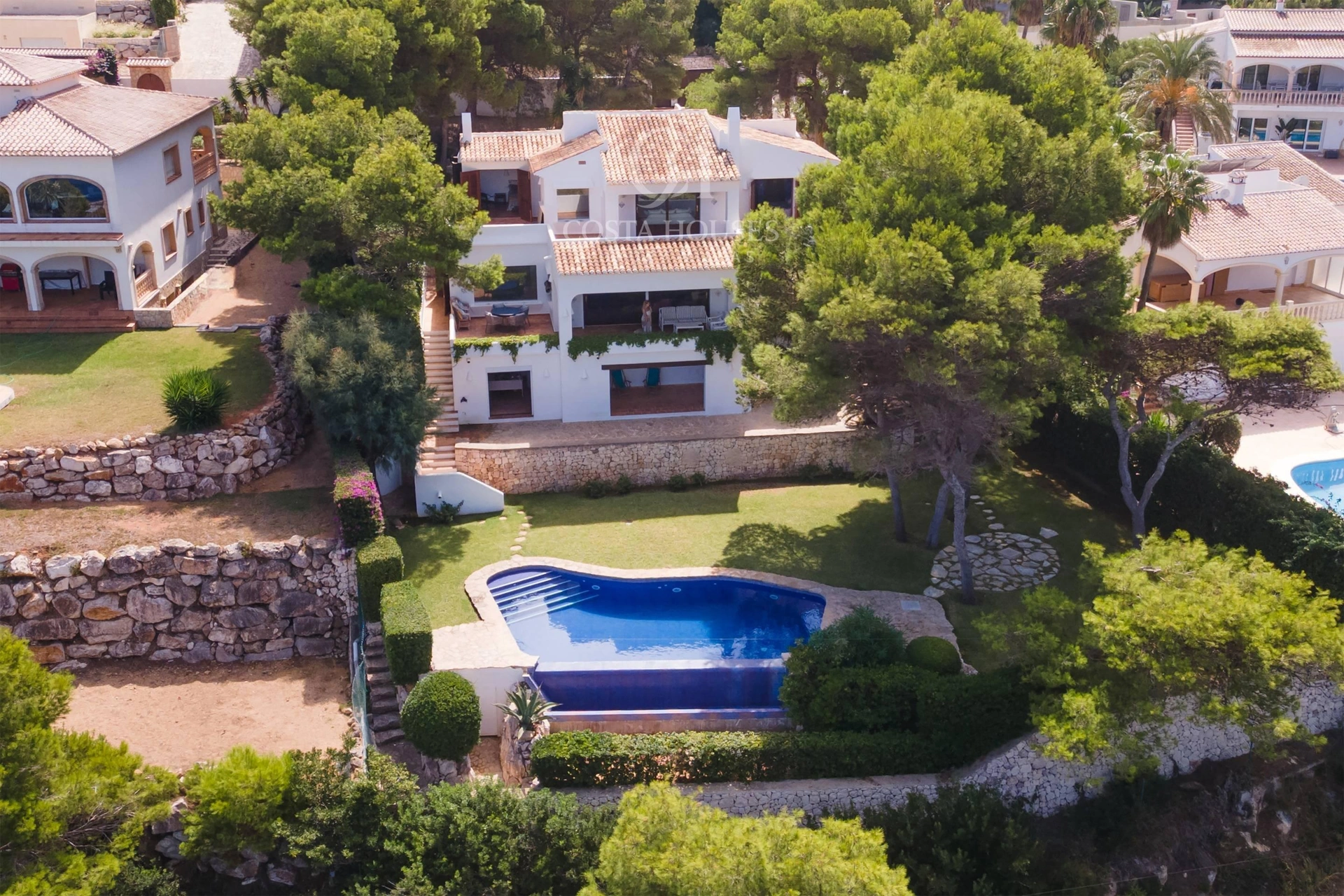 2803VL_BLAVA - VILLA BLAVA · LUZ IBICENCA EN PRIMERA LINEA DEL MAR EN JAVEA XABIA