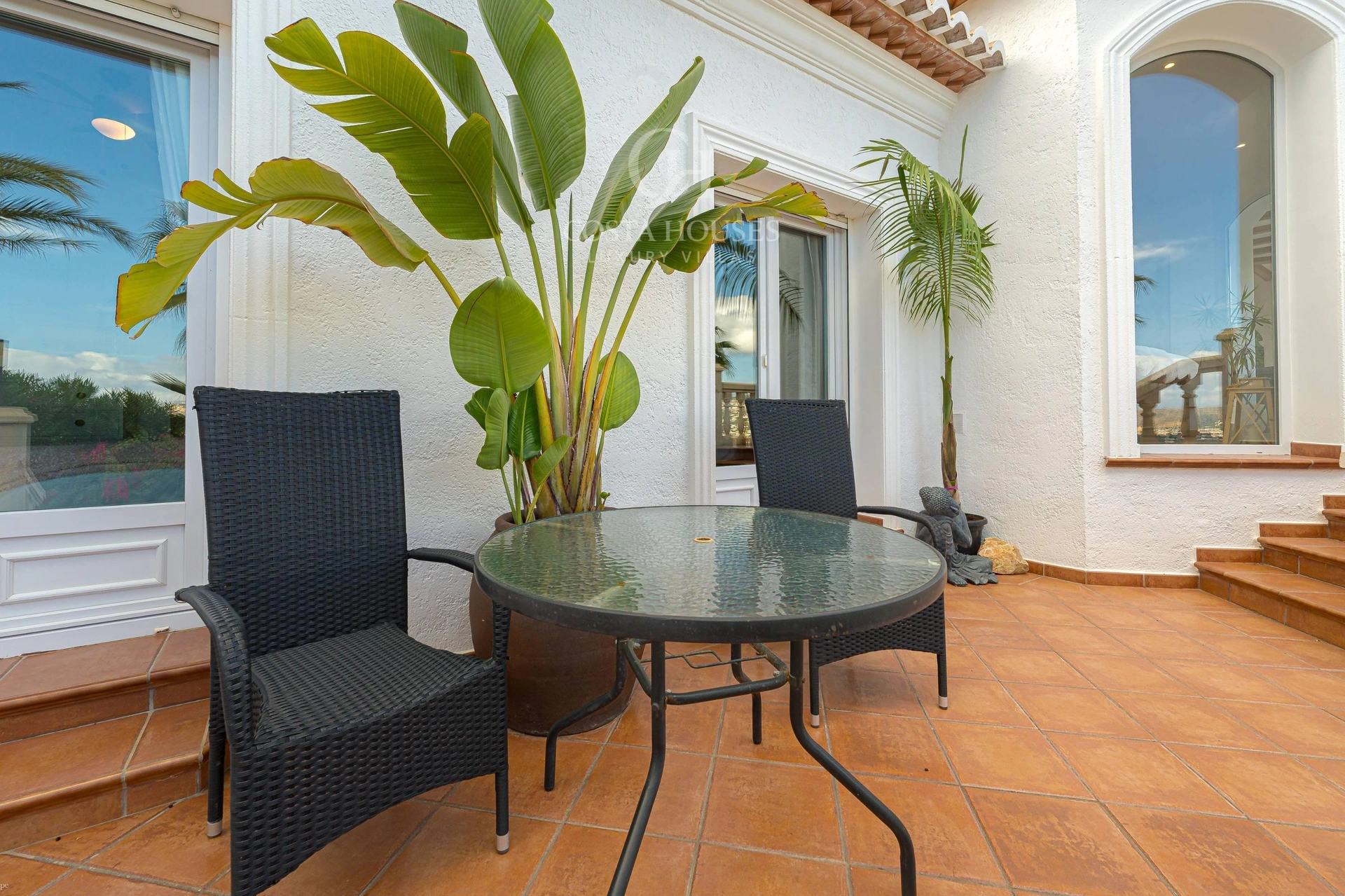 2782V_PIVER - VILLA PIVER · ELEGANCIA CONTEMPORÁNEA ENTRE EL MAR Y EL MONTGÓ – JÁVEA, COSTA BLANCA