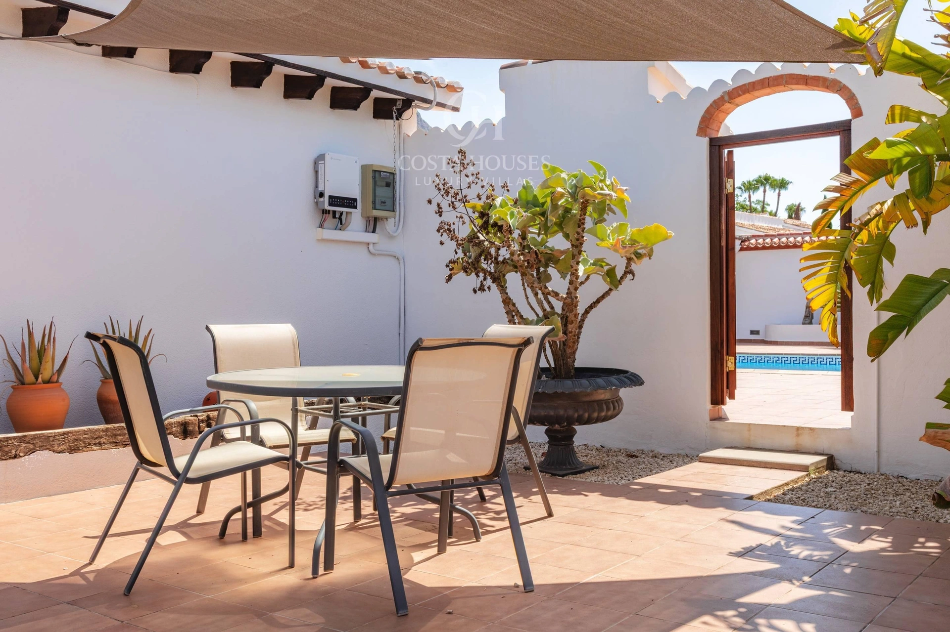 2806VL_MORELIA - VILLA MORELIA · CALME MÉDITERRANÉEN AU PIED DU MONTGÓ, JÁVEA
