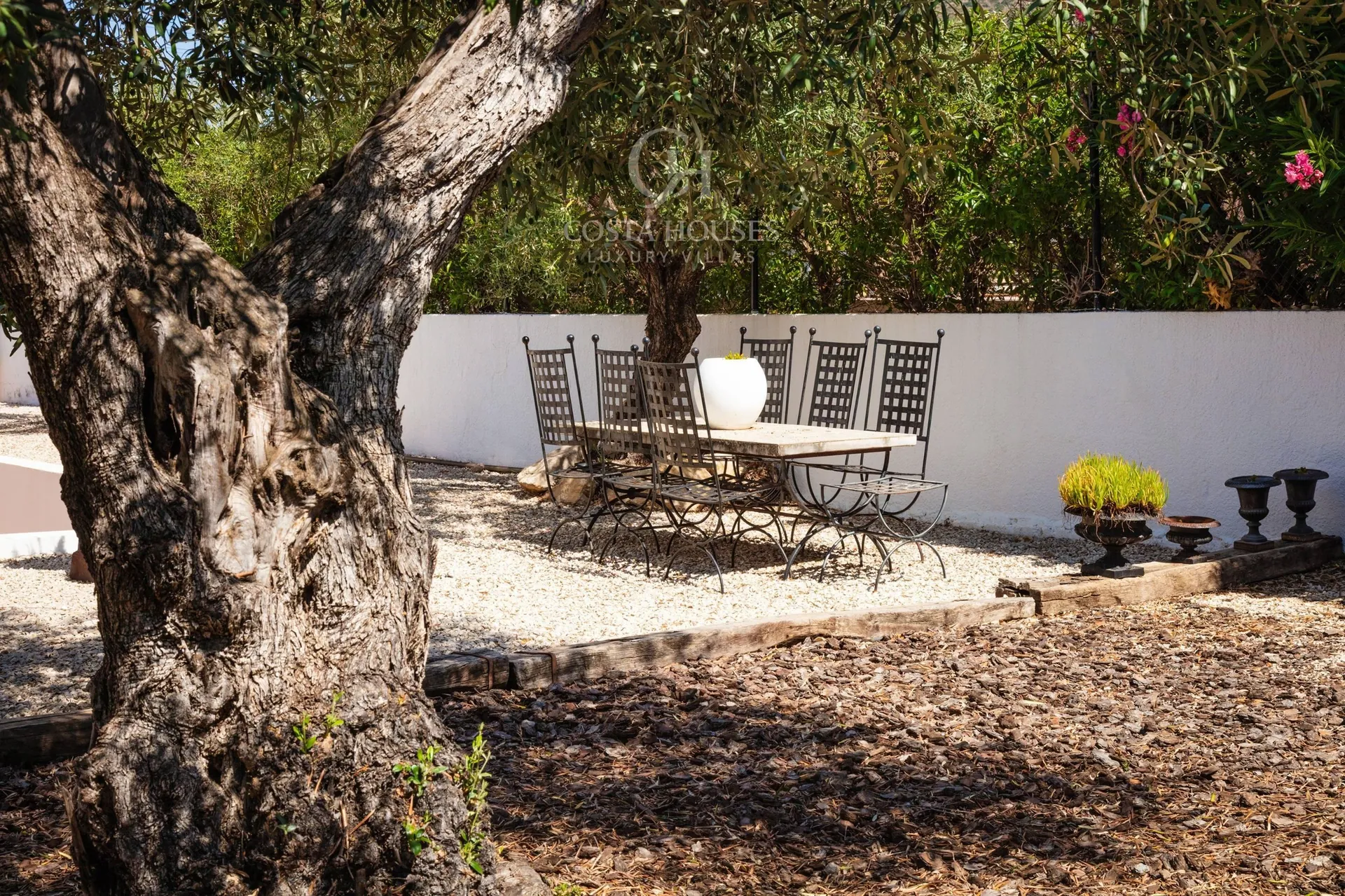 2806VL_MORELIA - VILLA MORELIA · CALME MÉDITERRANÉEN AU PIED DU MONTGÓ, JÁVEA