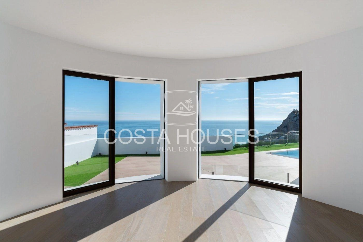 1998VL | MEDITERRANE - ▷ Acheter Villas de Luxe face à la Mer à Javea · COSTA BLANCA | Villas Première Ligne de Mer ☆