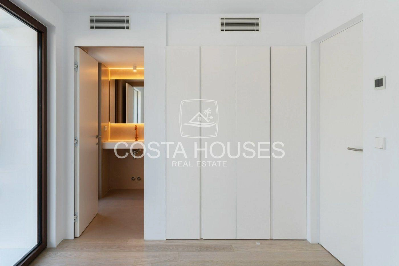 1998VL | MEDITERRANE - ▷ Acheter Villas de Luxe face à la Mer à Javea · COSTA BLANCA | Villas Première Ligne de Mer ☆