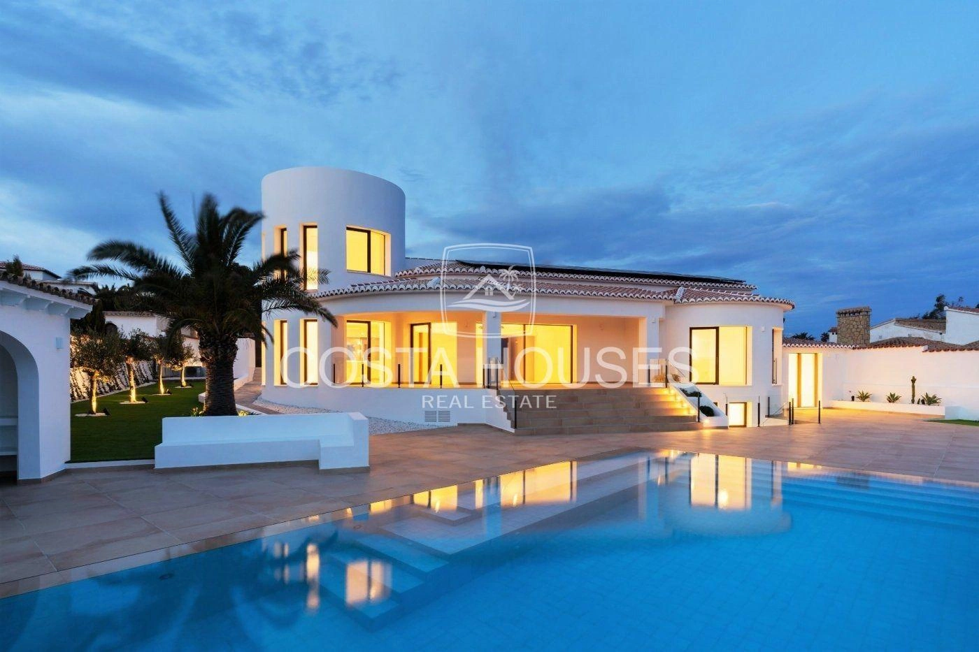 1998VL | MEDITERRANE - ▷ Acheter Villas de Luxe face à la Mer à Javea · COSTA BLANCA | Villas Première Ligne de Mer ☆