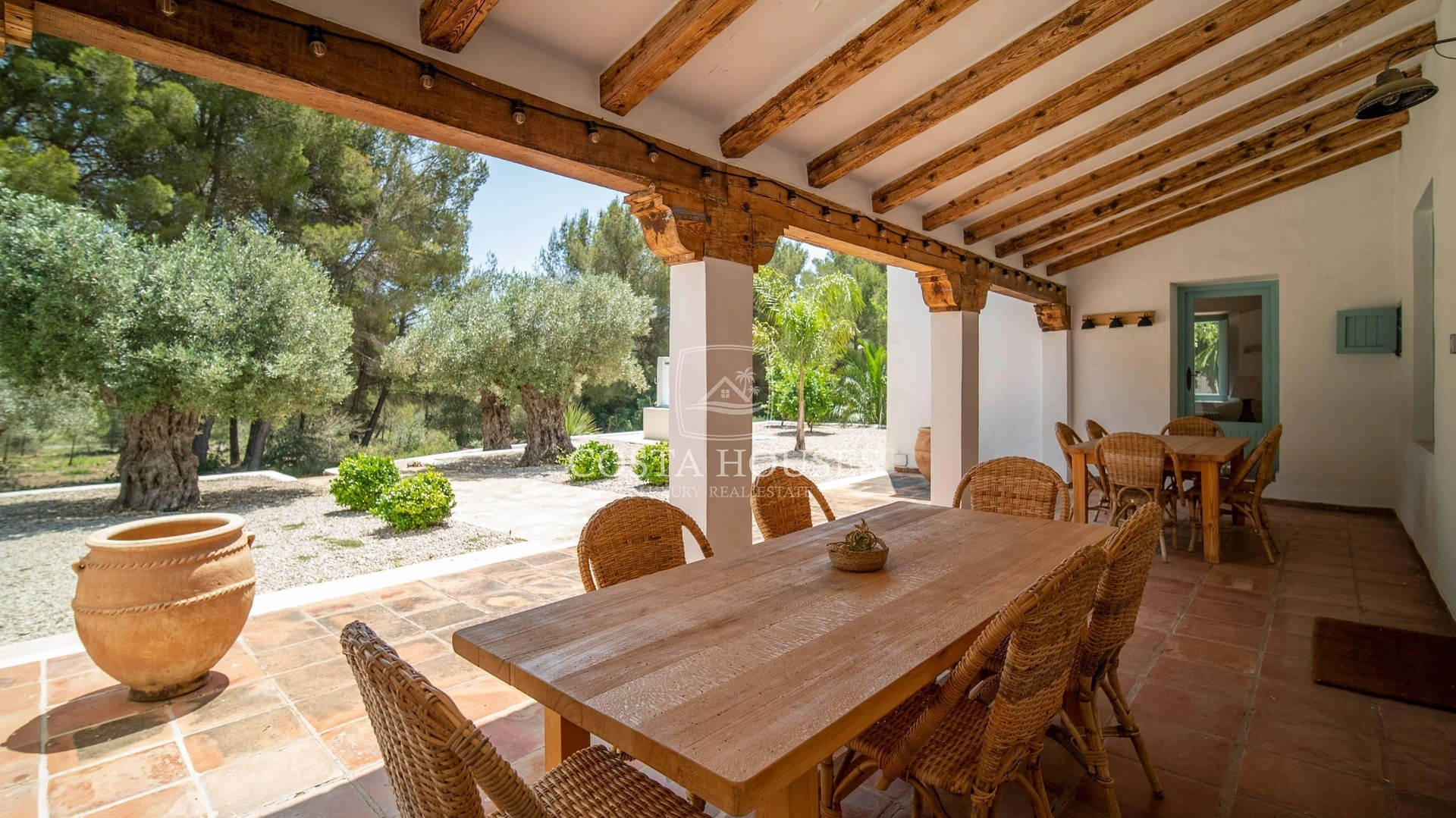 2405VL_LE-PEINTRE - FINCA IBICENCA JUNTO AL GOLF – PRIVACIDAD Y AUTENTICIDAD EN JÁVEA, COSTA BLANCA