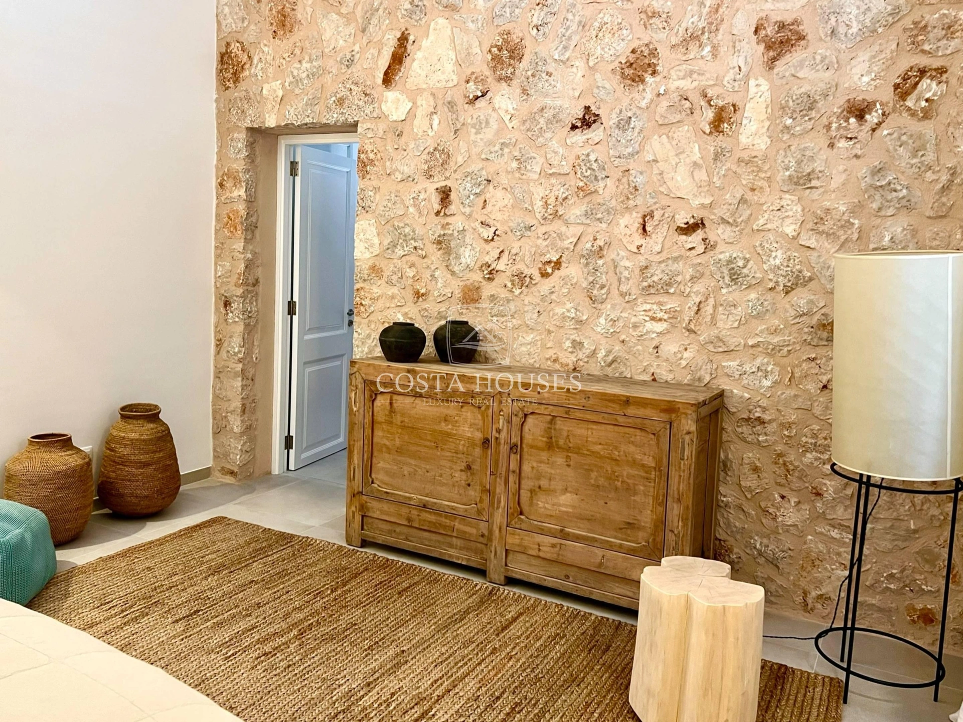 2568VL_CAN-ANNA - Descubra la Esencia del Lujo en el Corazón de Mallorca: Can Anna, una Finca Excepcional