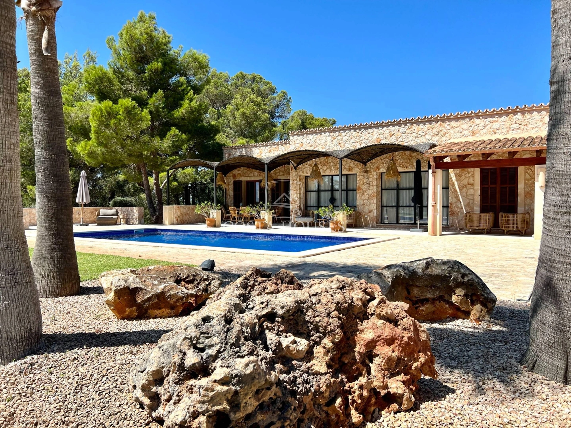 2568VL_CAN-ANNA - Descubra la Esencia del Lujo en el Corazón de Mallorca: Can Anna, una Finca Excepcional