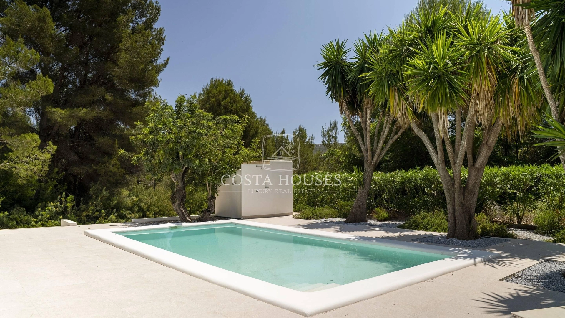 2405VL_LE-PEINTRE - FINCA IBICENCA JUNTO AL GOLF – PRIVACIDAD Y AUTENTICIDAD EN JÁVEA, COSTA BLANCA