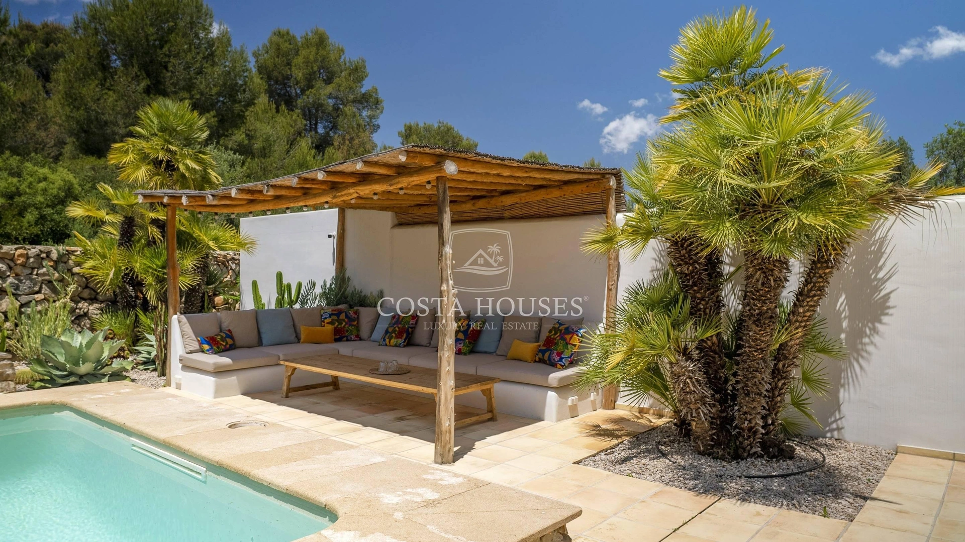 2405VL_LE-PEINTRE - FINCA IBICENCA JUNTO AL GOLF – PRIVACIDAD Y AUTENTICIDAD EN JÁVEA, COSTA BLANCA