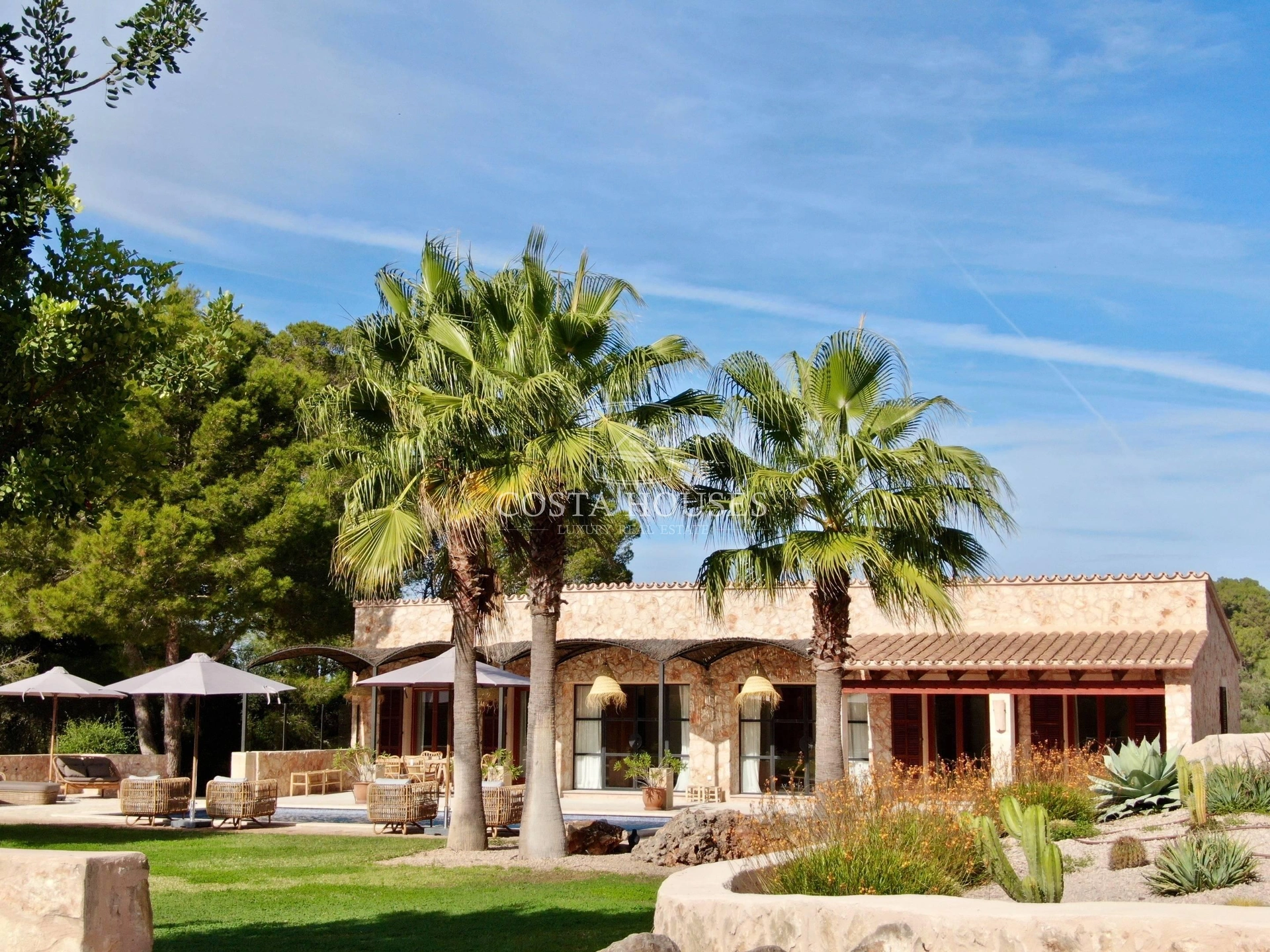 2568VL_CAN-ANNA - Descubra la Esencia del Lujo en el Corazón de Mallorca: Can Anna, una Finca Excepcional