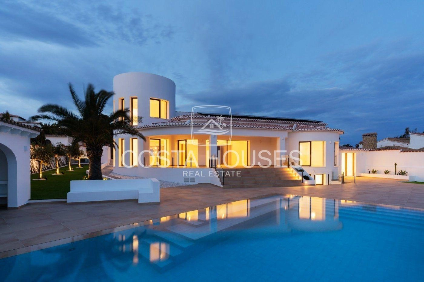 1998VL | MEDITERRANE - ▷ Acheter Villas de Luxe face à la Mer à Javea · COSTA BLANCA | Villas Première Ligne de Mer ☆