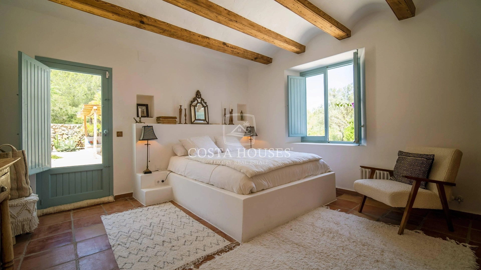 2405VL_LE-PEINTRE - FINCA IBICENCA JUNTO AL GOLF – PRIVACIDAD Y AUTENTICIDAD EN JÁVEA, COSTA BLANCA