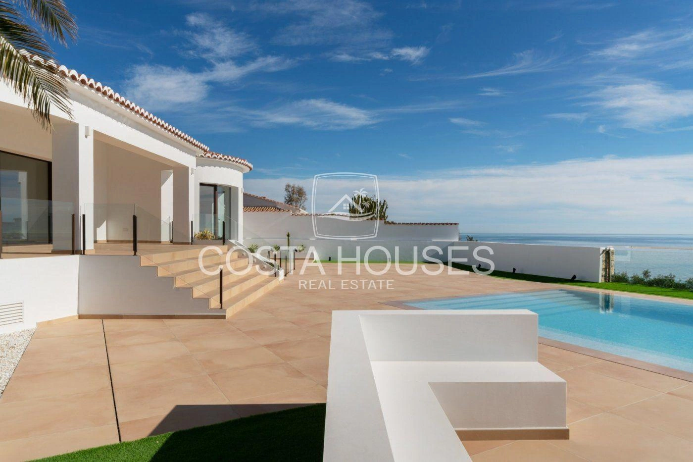 1998VL | MEDITERRANE - ▷ Acheter Villas de Luxe face à la Mer à Javea · COSTA BLANCA | Villas Première Ligne de Mer ☆