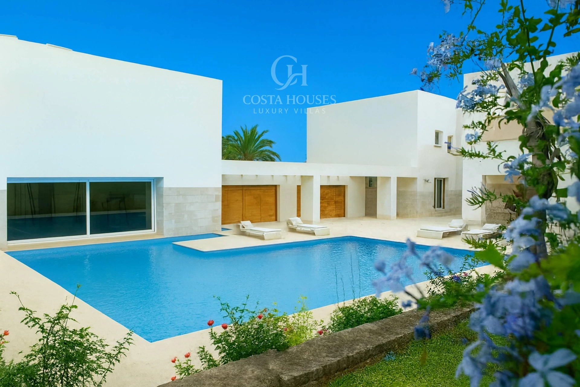 2789VL_TAURO - VILLA TAURO · ARQUITECTURA ESCULTÓRICA FRENTE AL MEDITERRÁNEO · DÉNIA