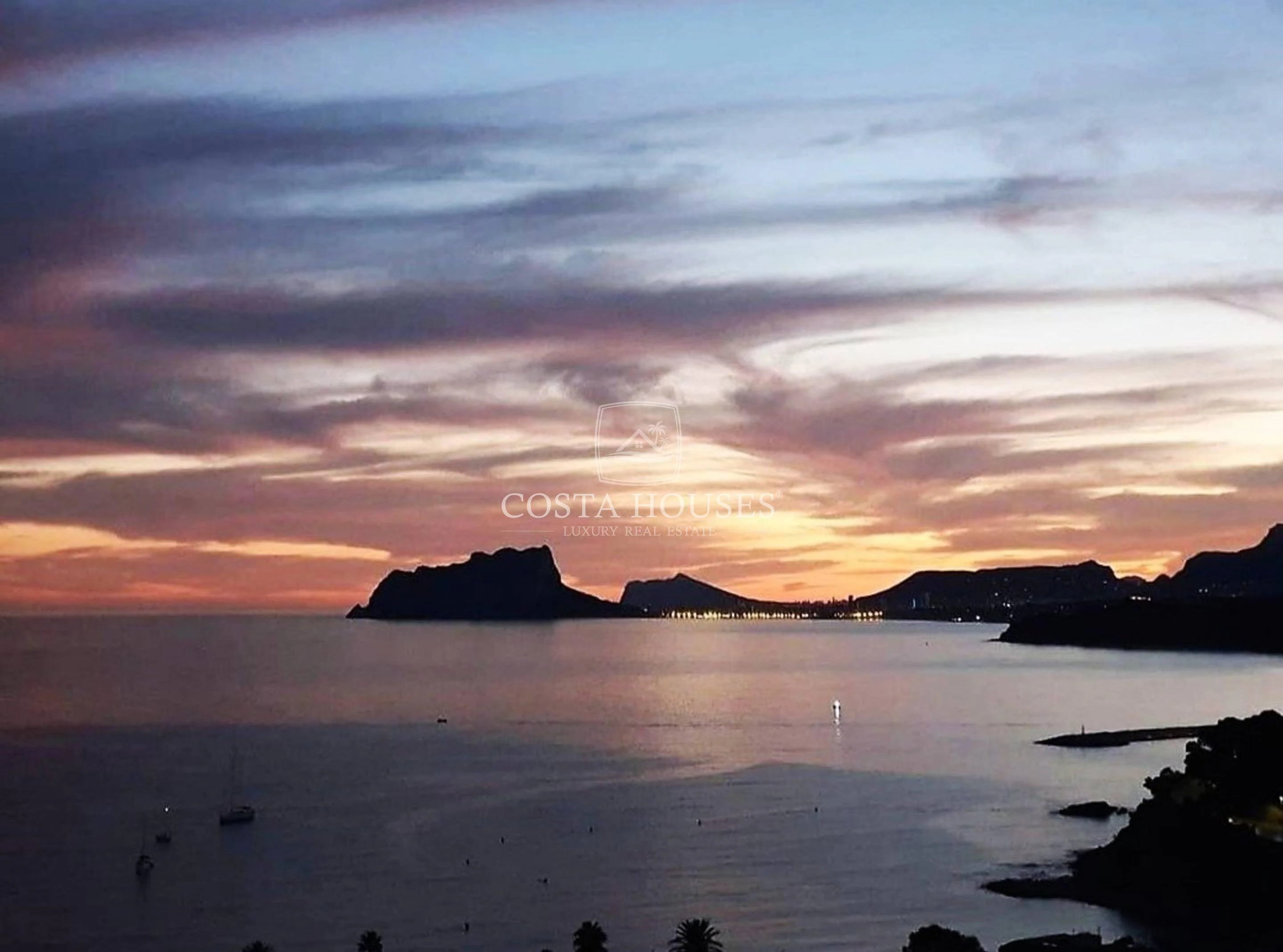 2171VL_SUNSET - VILLA EXCLUSIVE DE STYLE IBIZENQUE AVEC VUE PANORAMIQUE SUR LA MER – MORAIRA, COSTA BLANCA